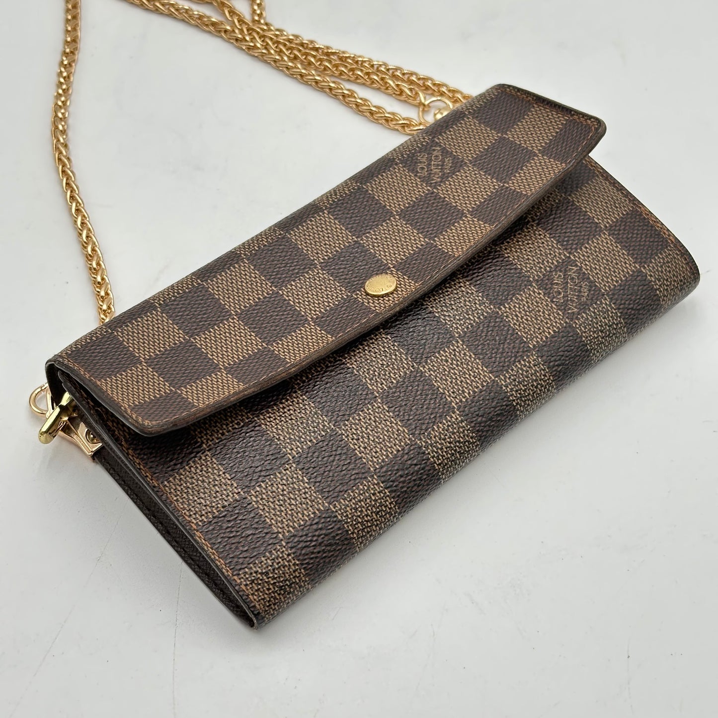 Authentic Louis Vuitton Damier Ebene Sarah Wallet Crossbody