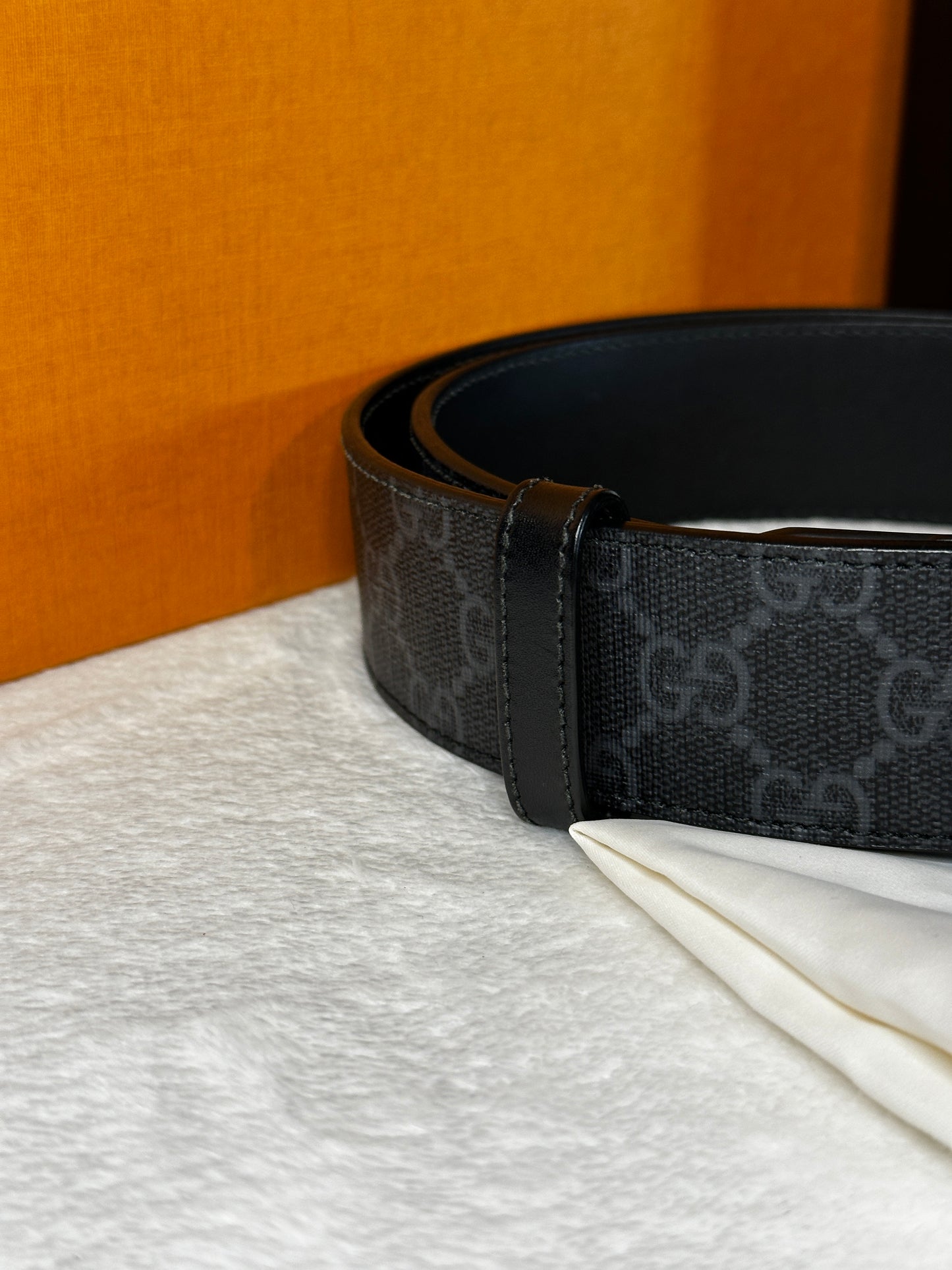 Authentic Gucci GG Black Supreme Belt 85cm