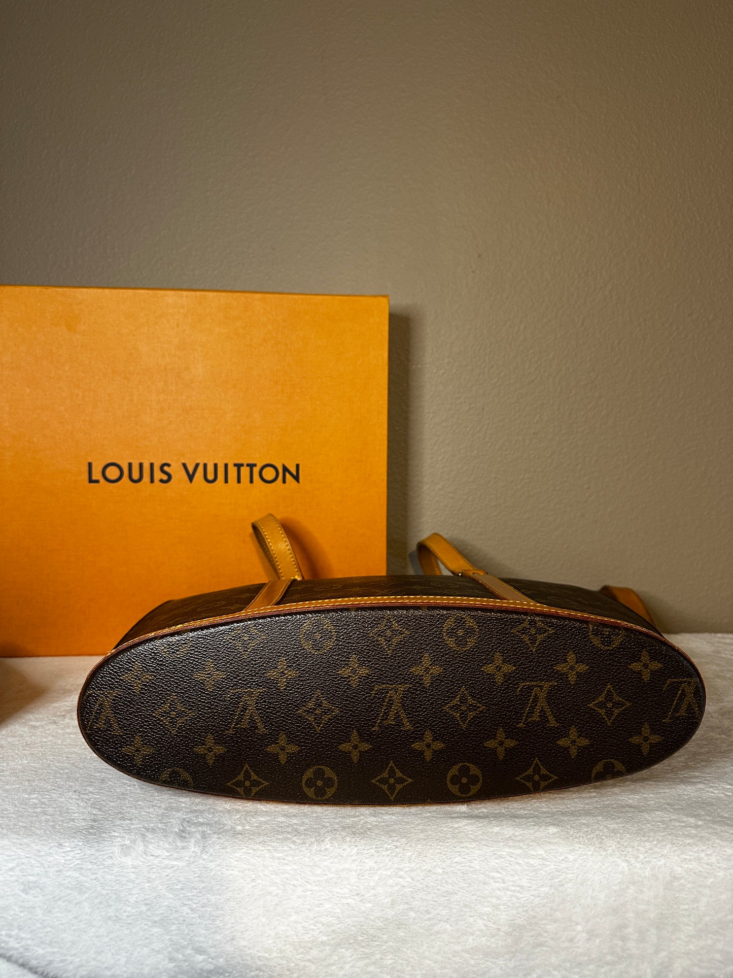 Authentic Louis Vuitton Monogram Babylone Tote
