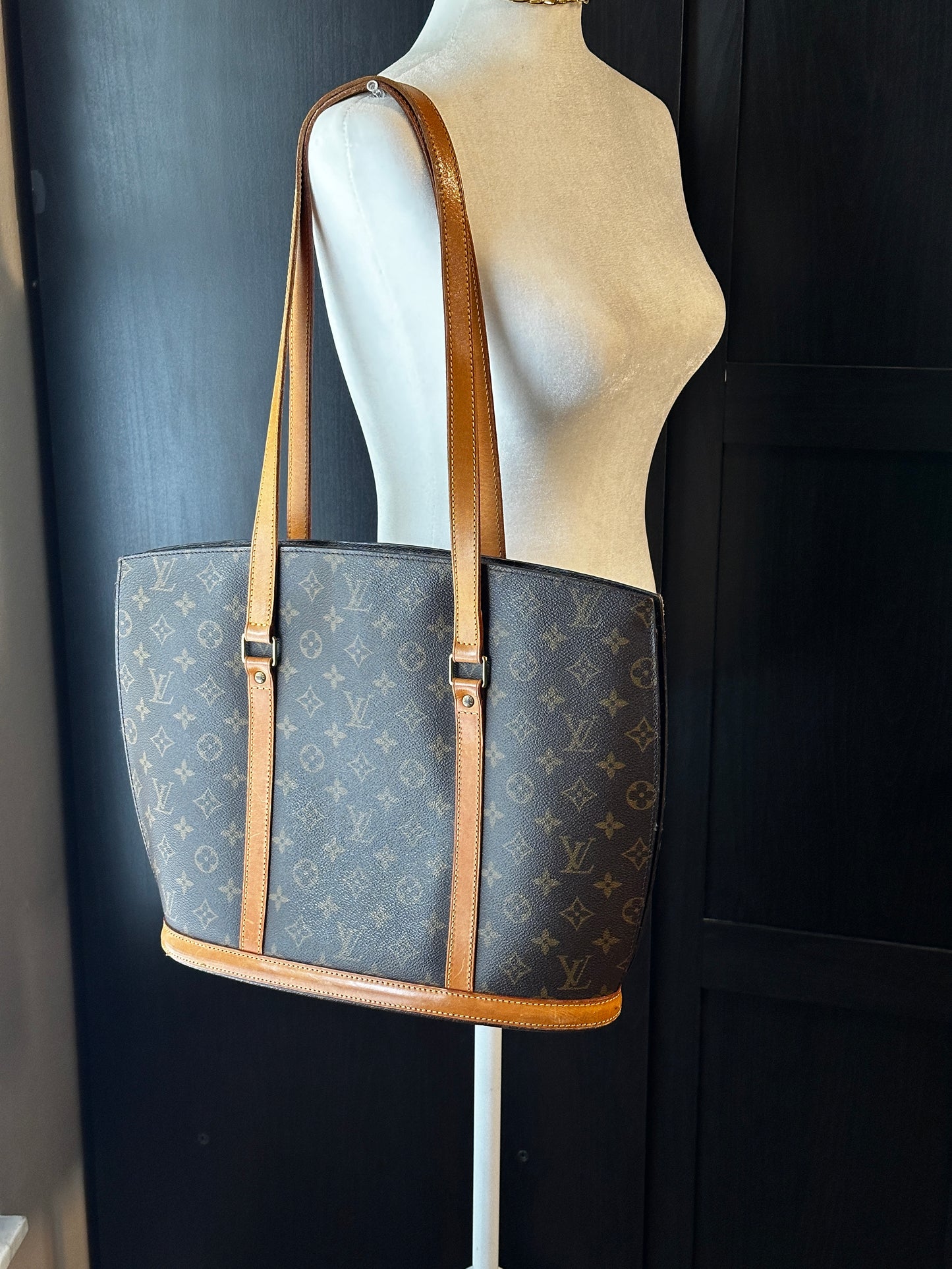 Authentic Louis Vuitton Monogram Babylone Tote