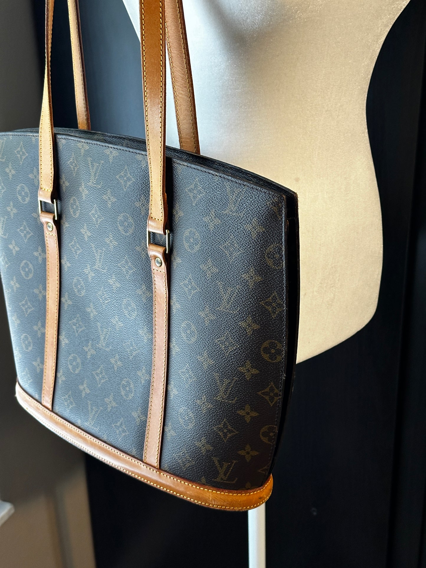 Authentic Louis Vuitton Monogram Babylone Tote