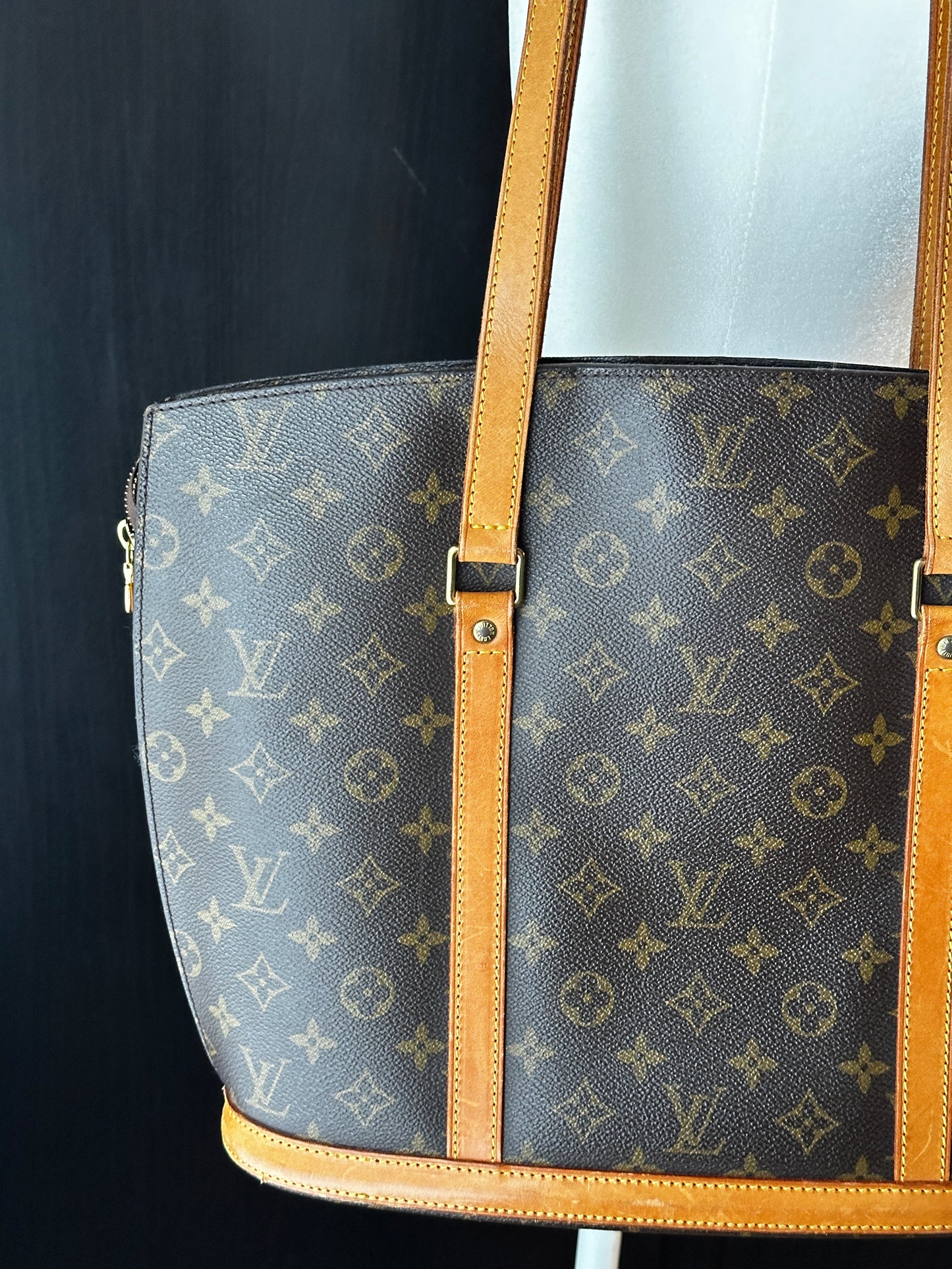 Authentic Louis Vuitton Monogram Babylone Tote