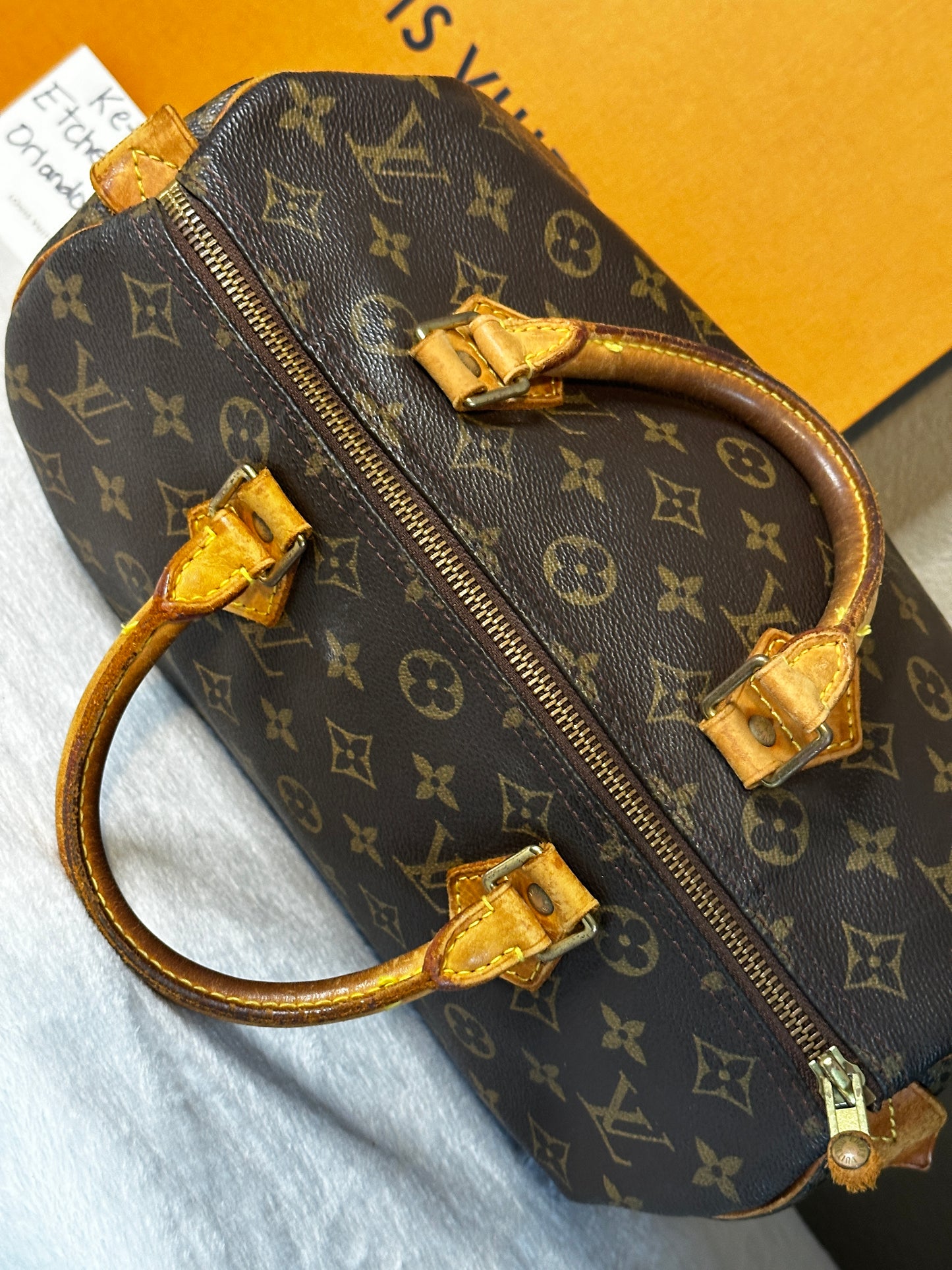 Authentic Louis Vuitton Monogram Speedy 30 w/ Generic Vachetta Strap