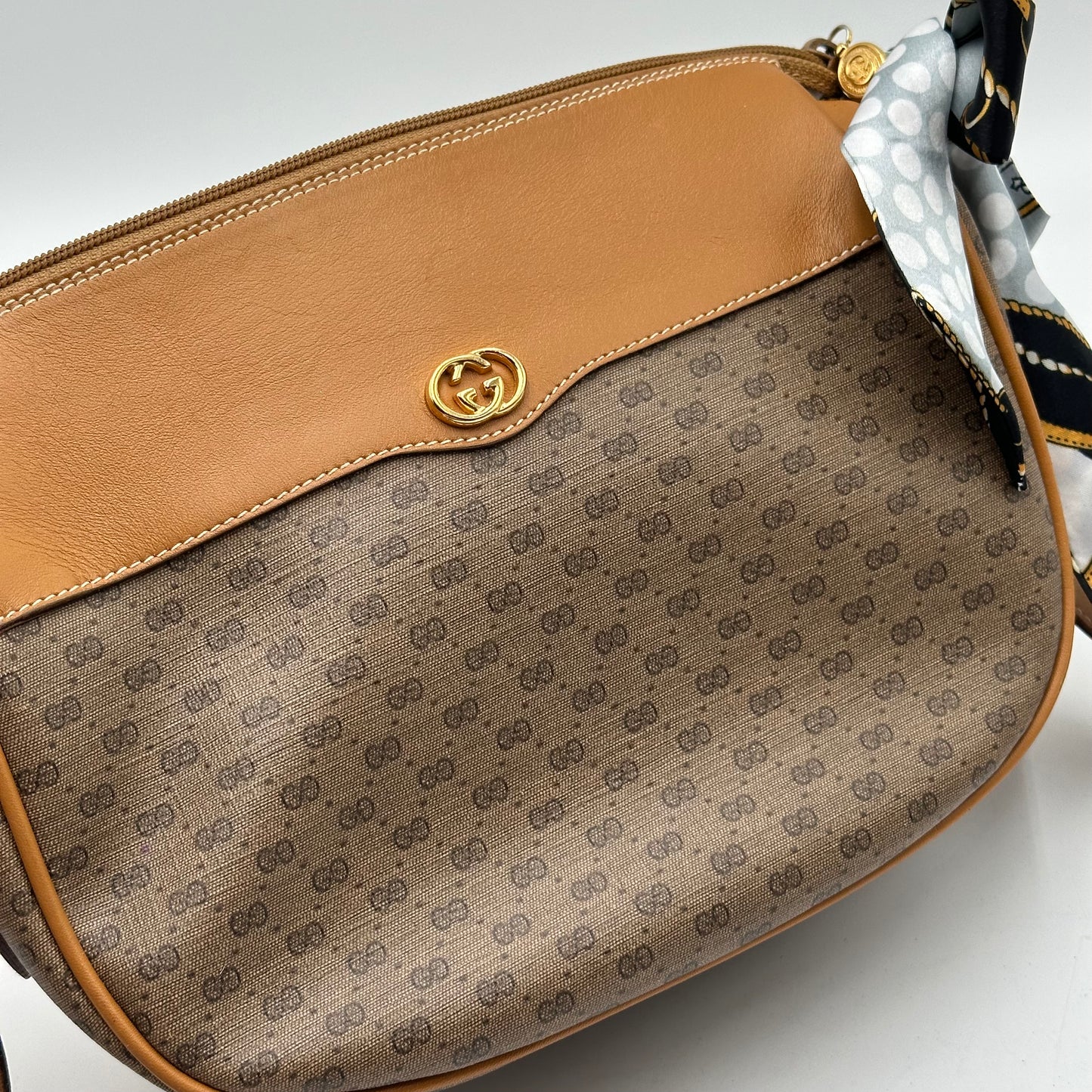 Authentic GUCCI Vintage GG Monogram Canvas Crossbody