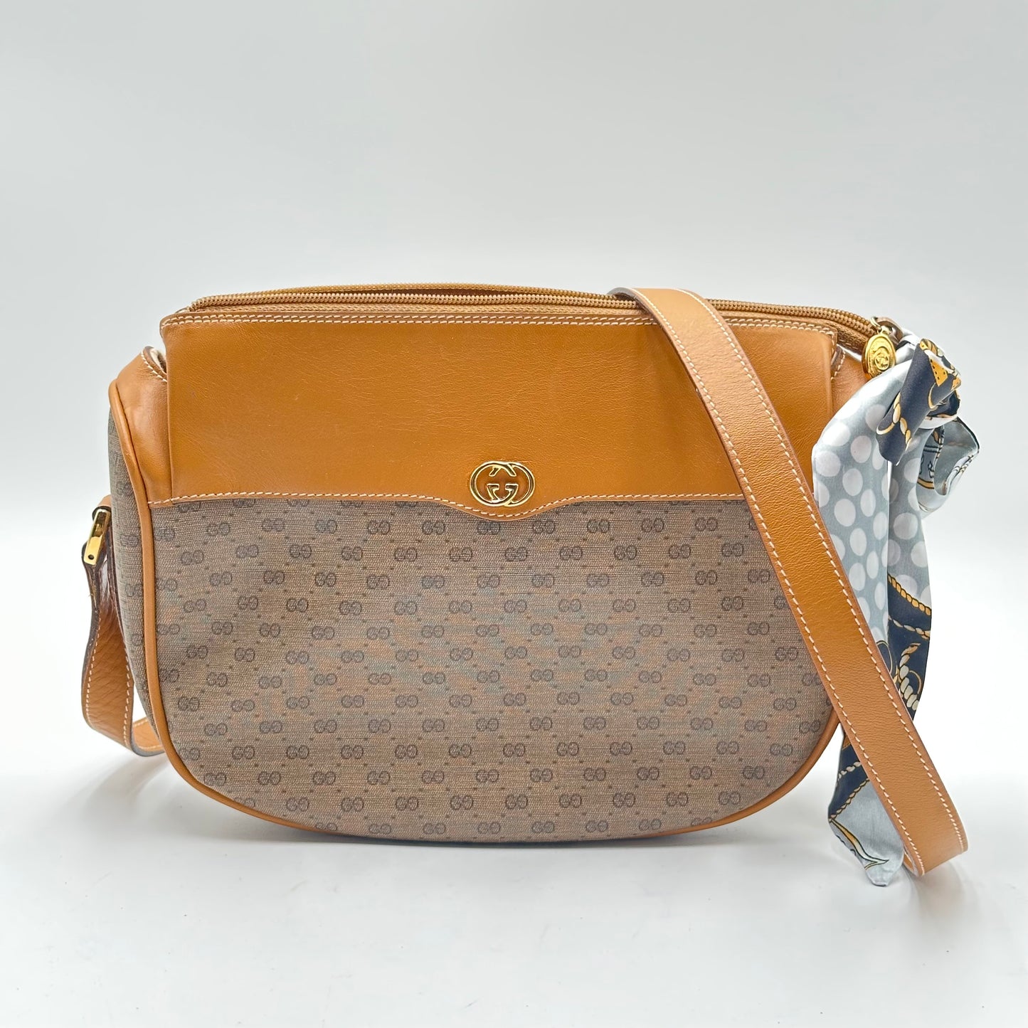 Authentic GUCCI Vintage GG Monogram Canvas Crossbody