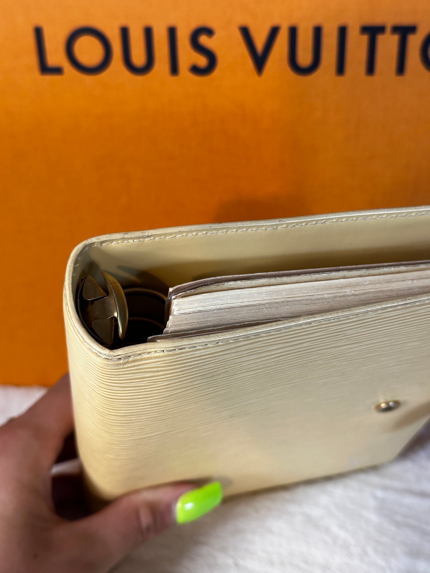Authentic Louis Vuitton Yellow Epi Agenda MM