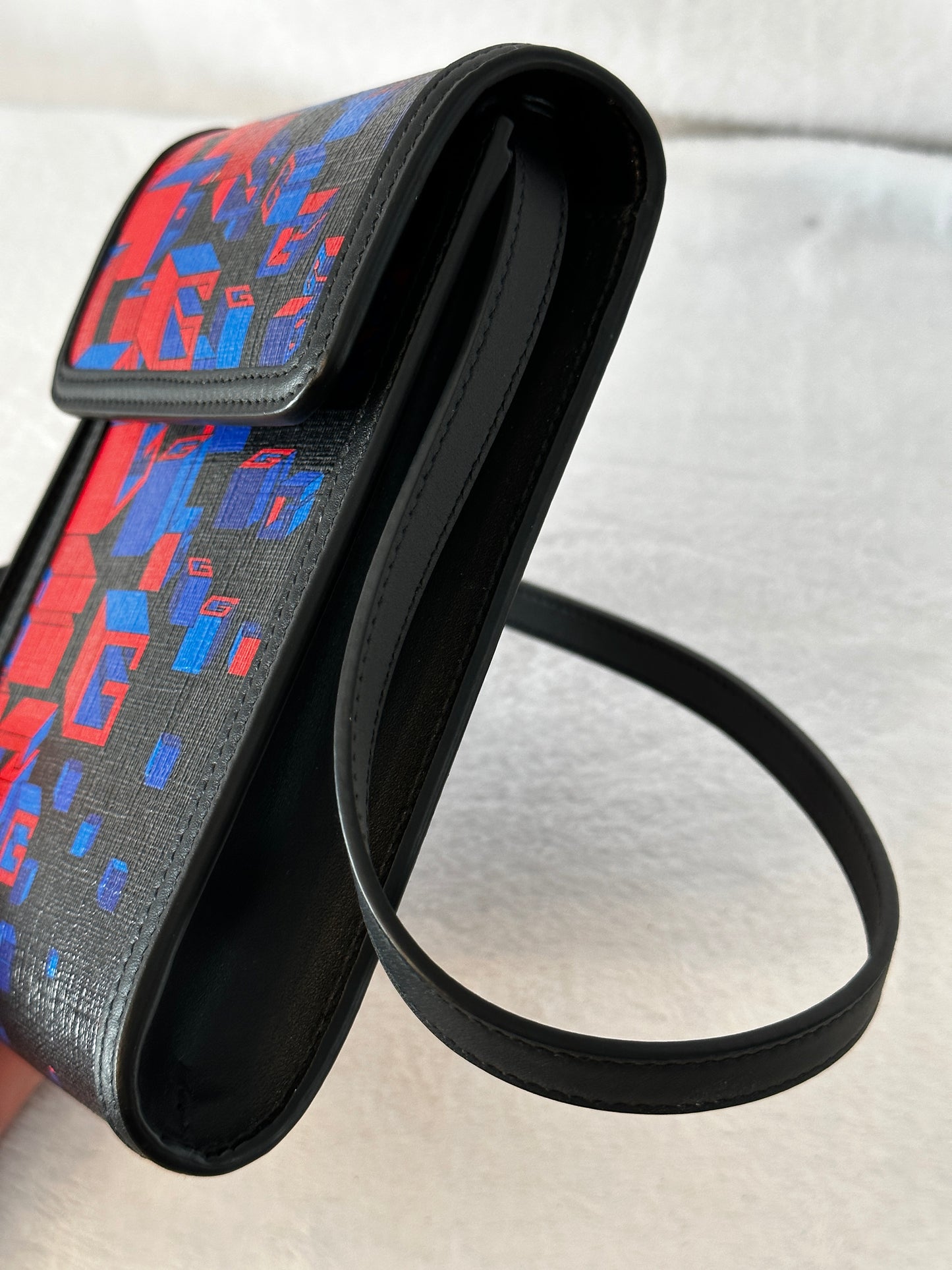 Authentic Guccig GG Printed Flap Crossbody