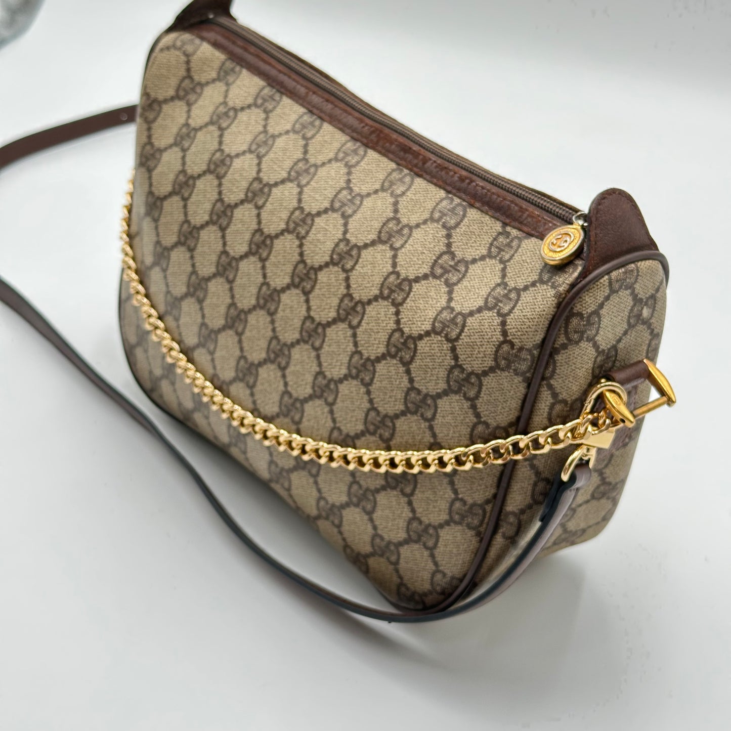 Authentic GUCCI GG Sherry Vintage Crossbody