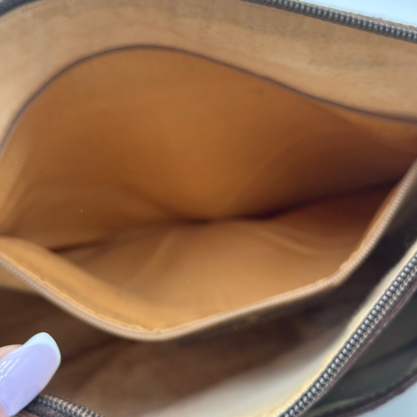 Authentic GUCCI GG Sherry Vintage Crossbody
