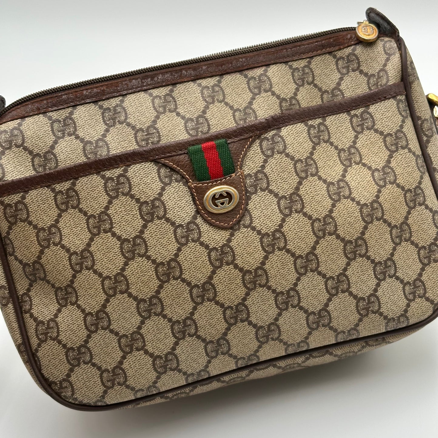 Authentic GUCCI GG Sherry Vintage Crossbody