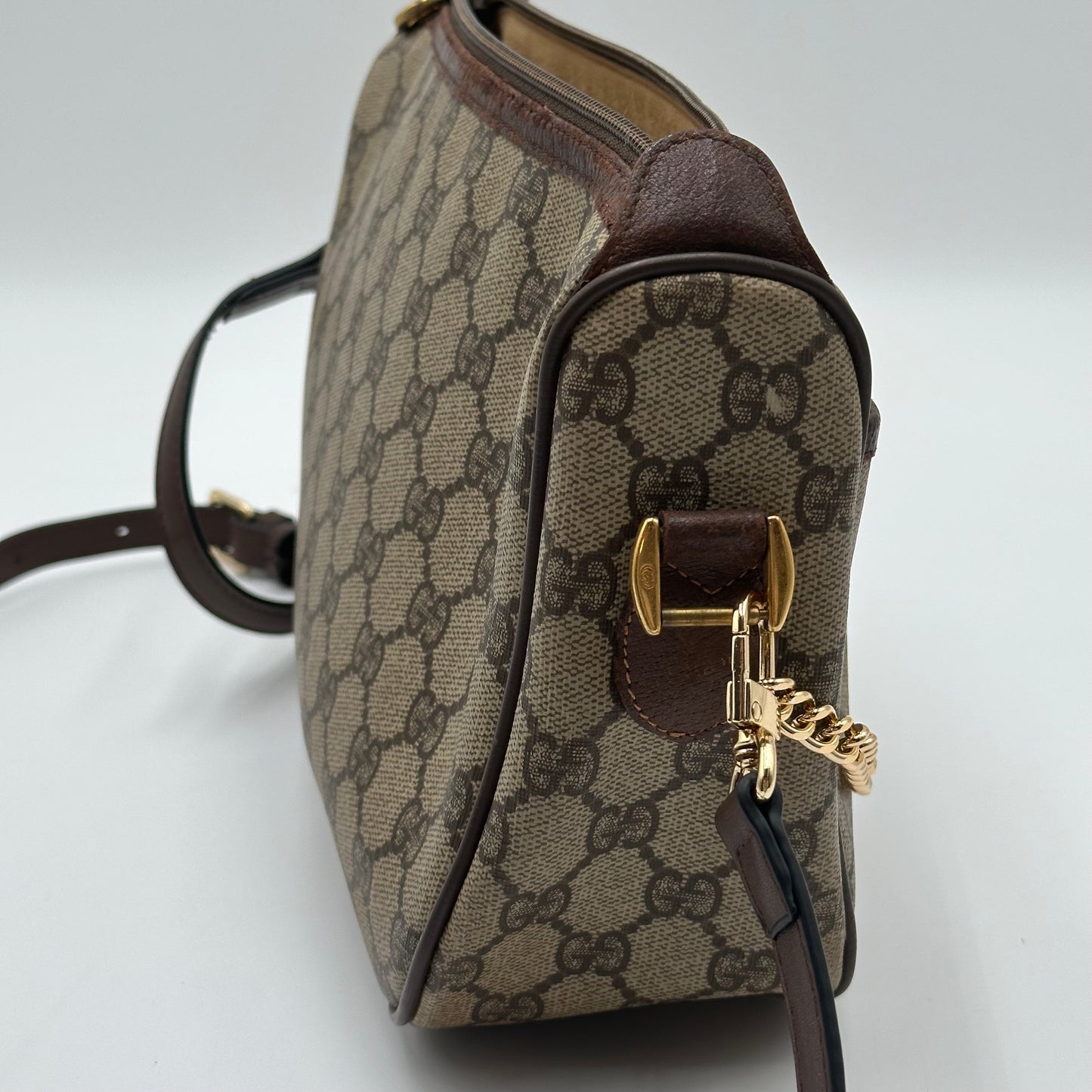 Authentic GUCCI GG Sherry Vintage Crossbody
