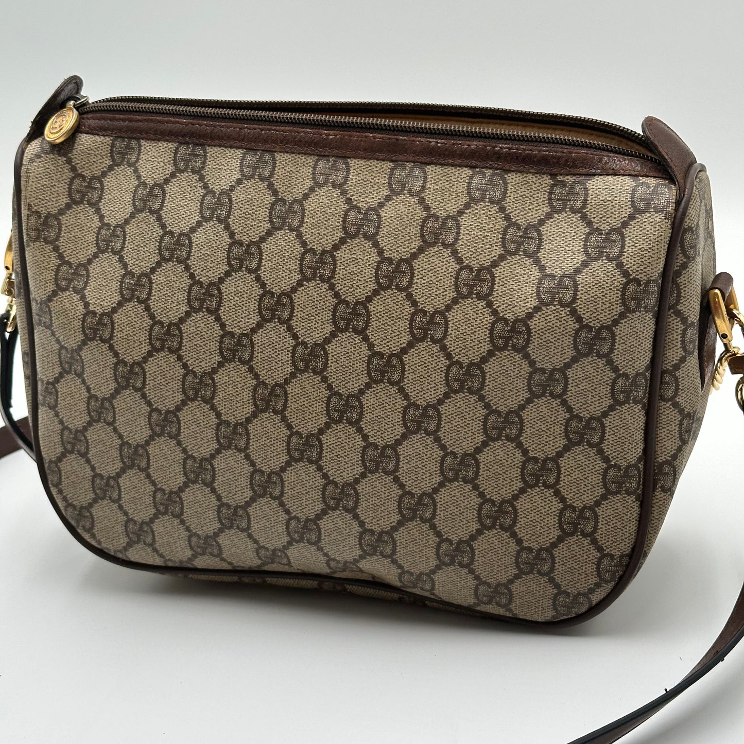 Authentic GUCCI GG Sherry Vintage Crossbody