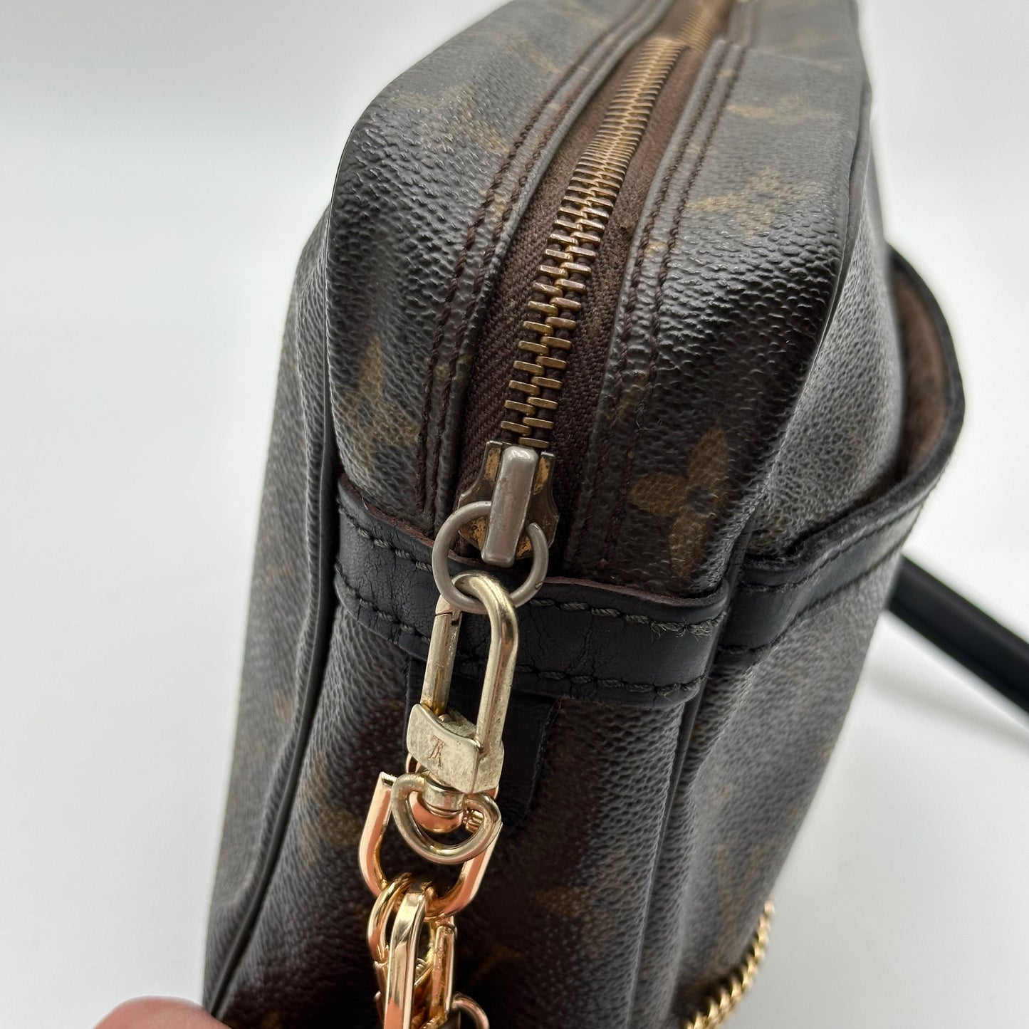 Authentic 1984 Louis Vuitton Monogram Trocadero 23 Crossbody