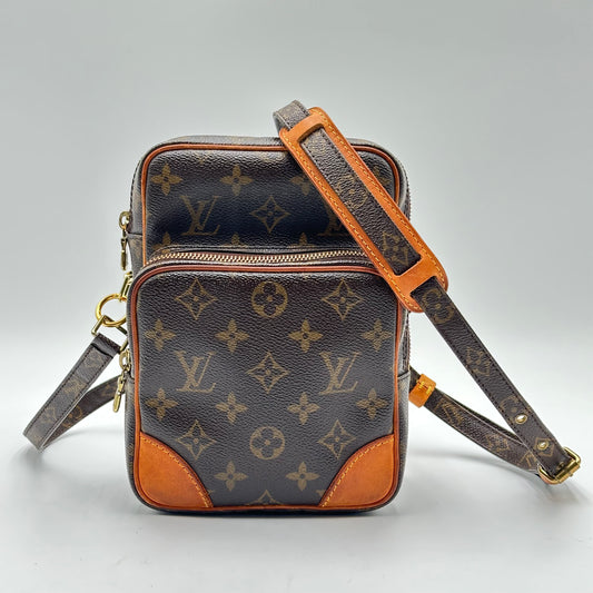 Authentic 2005 Louis Vuitton Monogram Amazone MM Crossbody