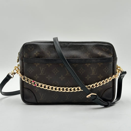 Authentic 2003 Louis Vuitton Monogram Trocadero 30 Crossbody