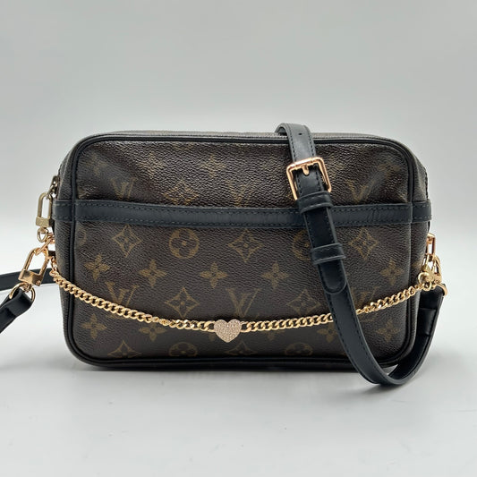 Authentic 1984 Louis Vuitton Monogram Trocadero 23 Crossbody