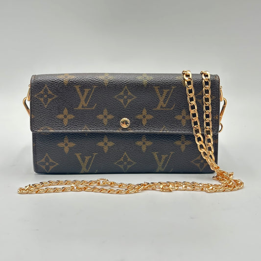 Authentic Louis Vuitton 2008 Monogram Sarah Wallet Crossbody