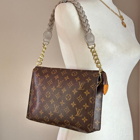 Authentic Louis Vuitton Monogram Toiletry 26 Shoulder Crossbody
