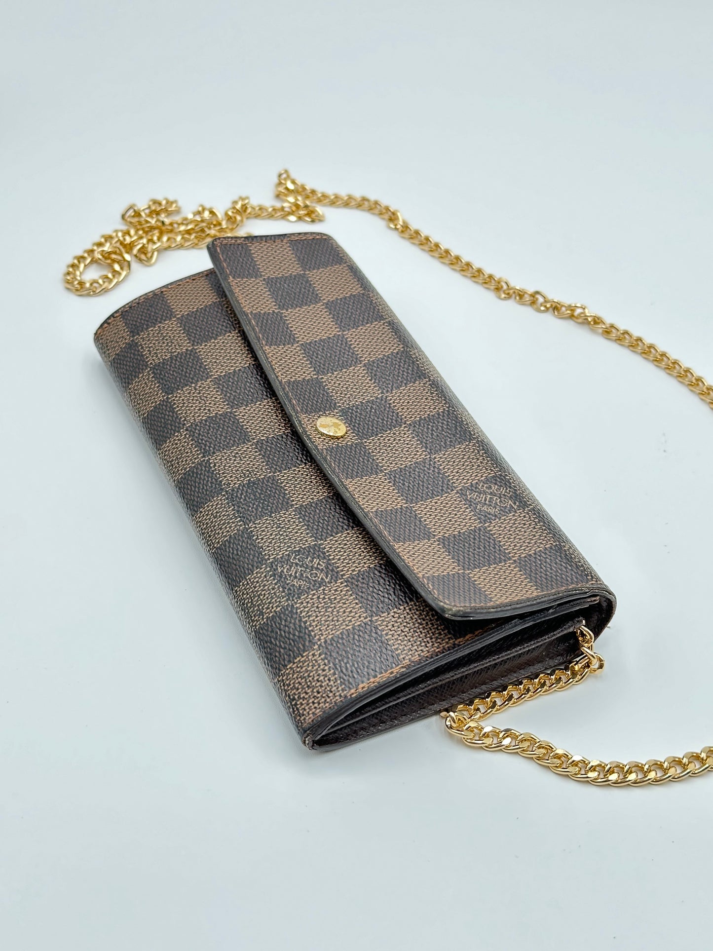 Authentic Louis Vuitton 2007 Damier Ebene Sarah Wallet Crossbody