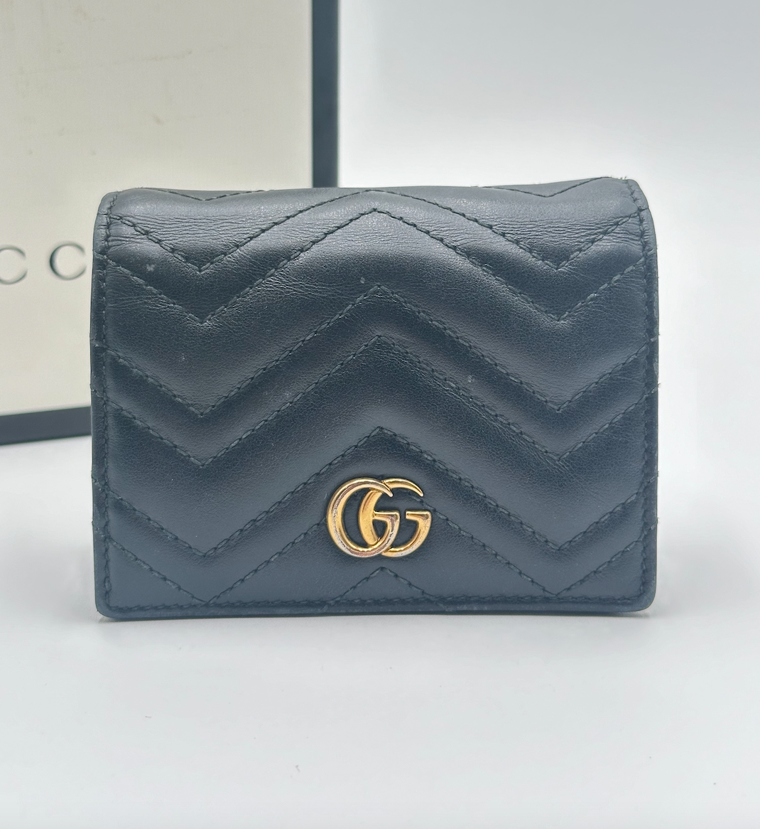 Authentic GUCCI GG Marmont Compact Wallet w/ Chain