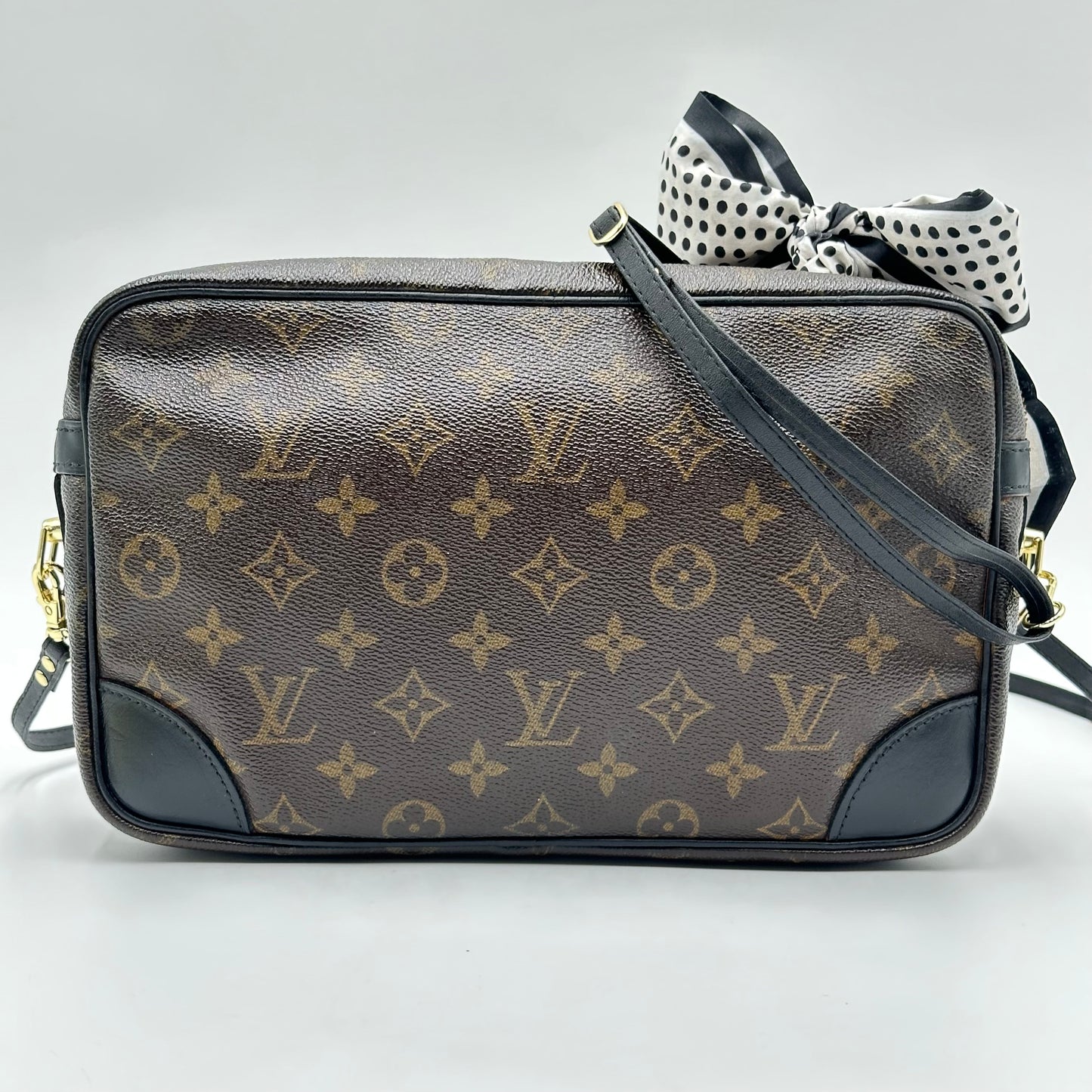 Authentic Louis Vuitton 1990 Monogram Compiegne Clutch Crossbody