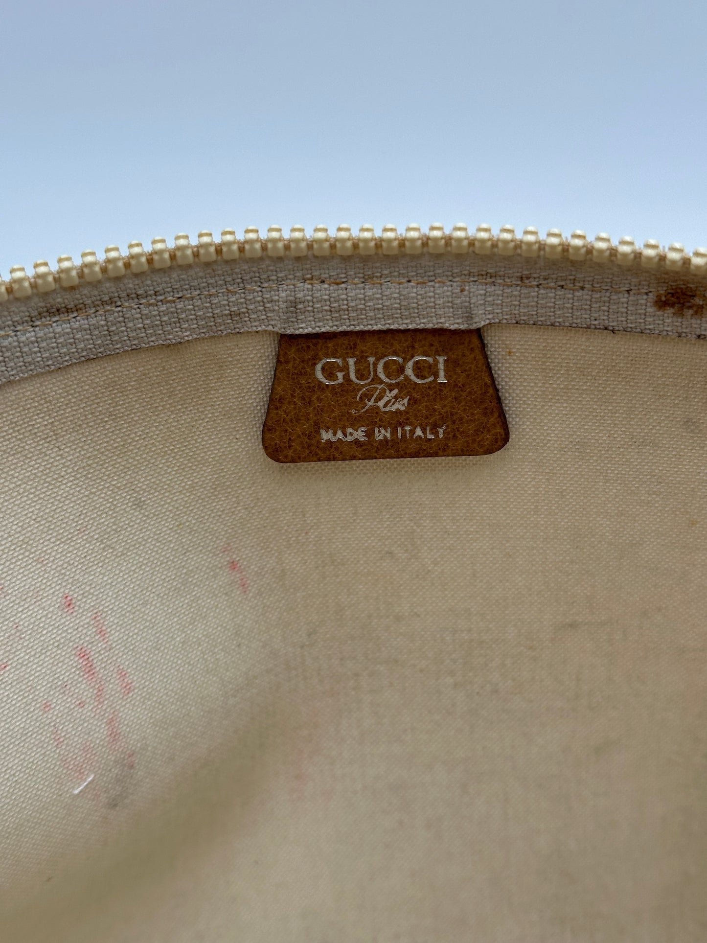 Authentic GUCCI GG Canvas White Pouch Crossbody