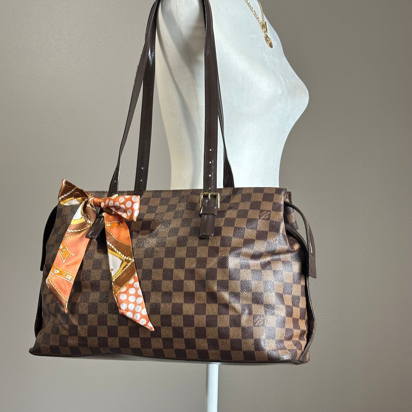 Authentic Louis Vuitton 2005 Damier Ebene Chelsea Tote