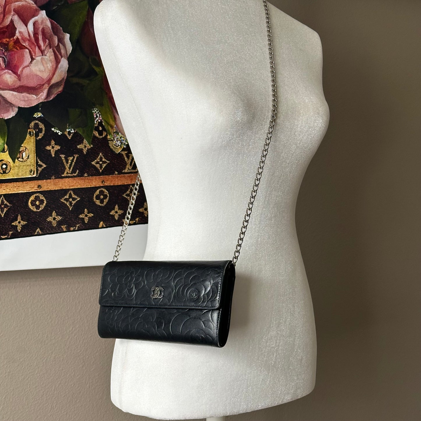 Authentic CHANEL Black CC Camellia Long Wallet Crossbody