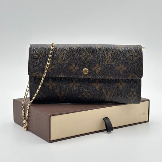 Authentic Louis Vuitton 2005 Monogram Sarah Wallet Crossbody