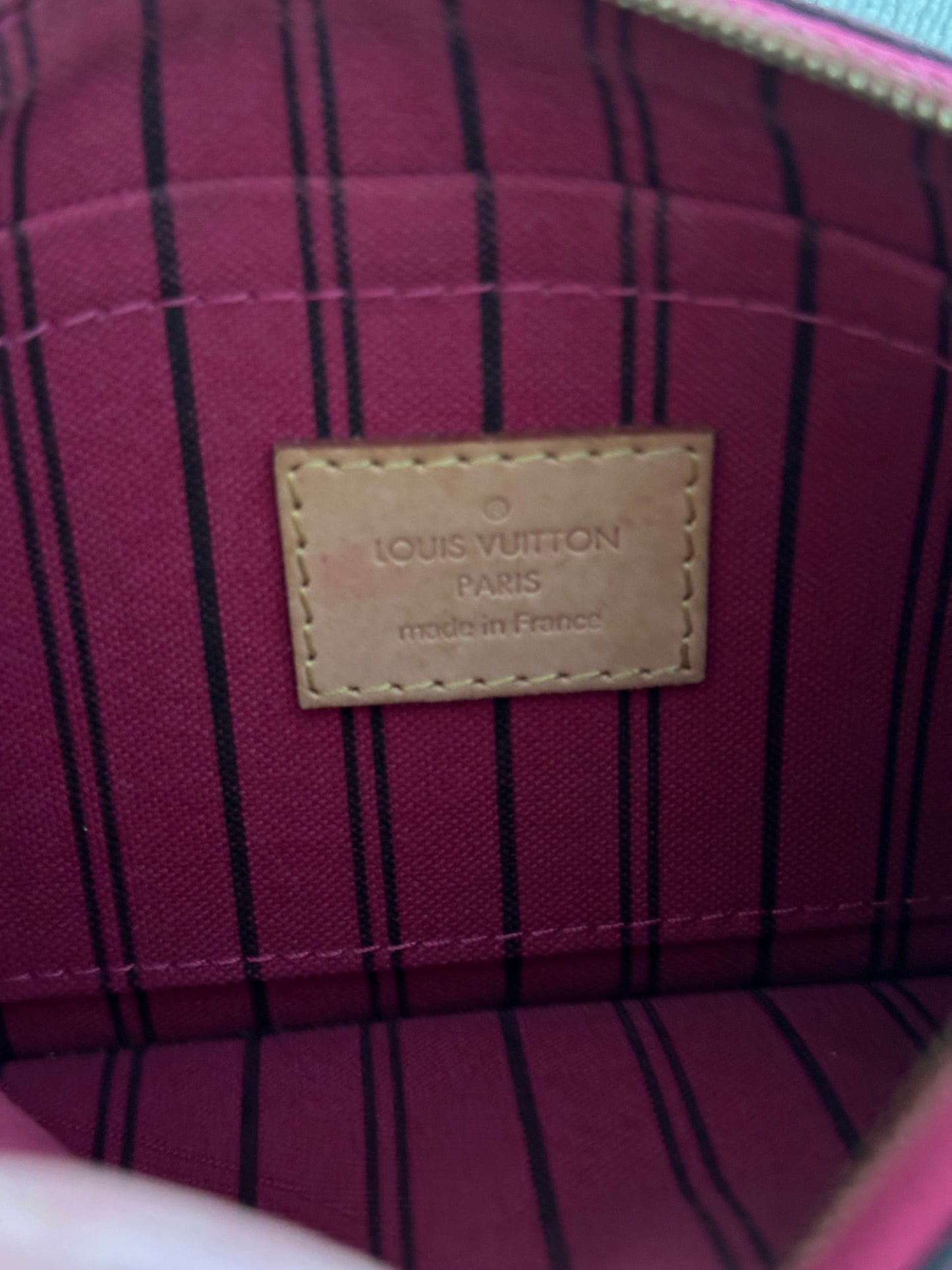 Authentic Louis Vuitton Monogram PM Neverfull Wristlet w/ Crossbody Kit