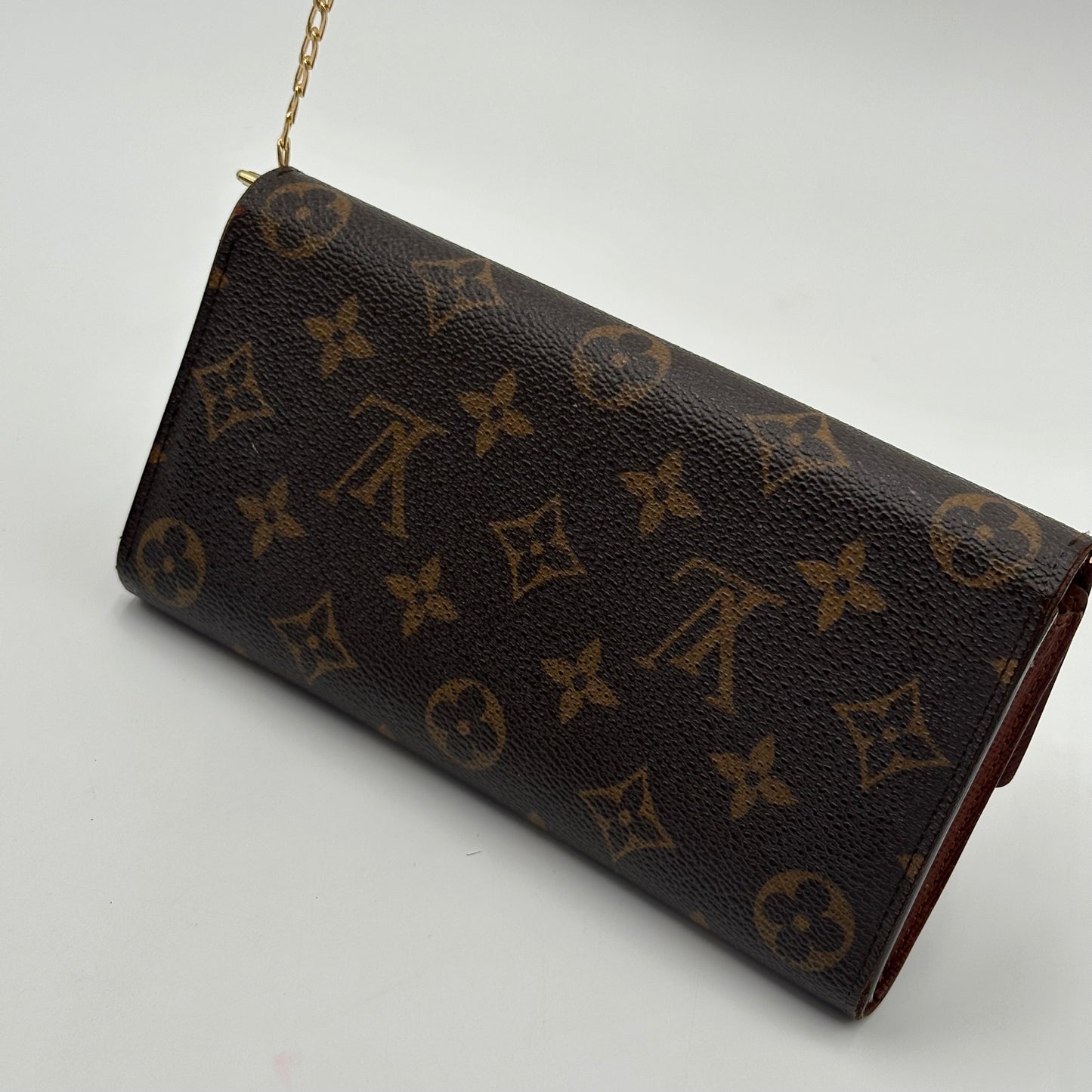 Authentic Louis Vuitton 2005 Monogram Sarah Wallet Crossbody