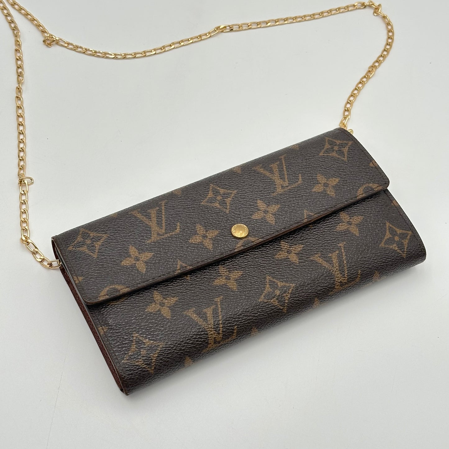 Authentic Louis Vuitton 2005 Monogram Sarah Wallet Crossbody