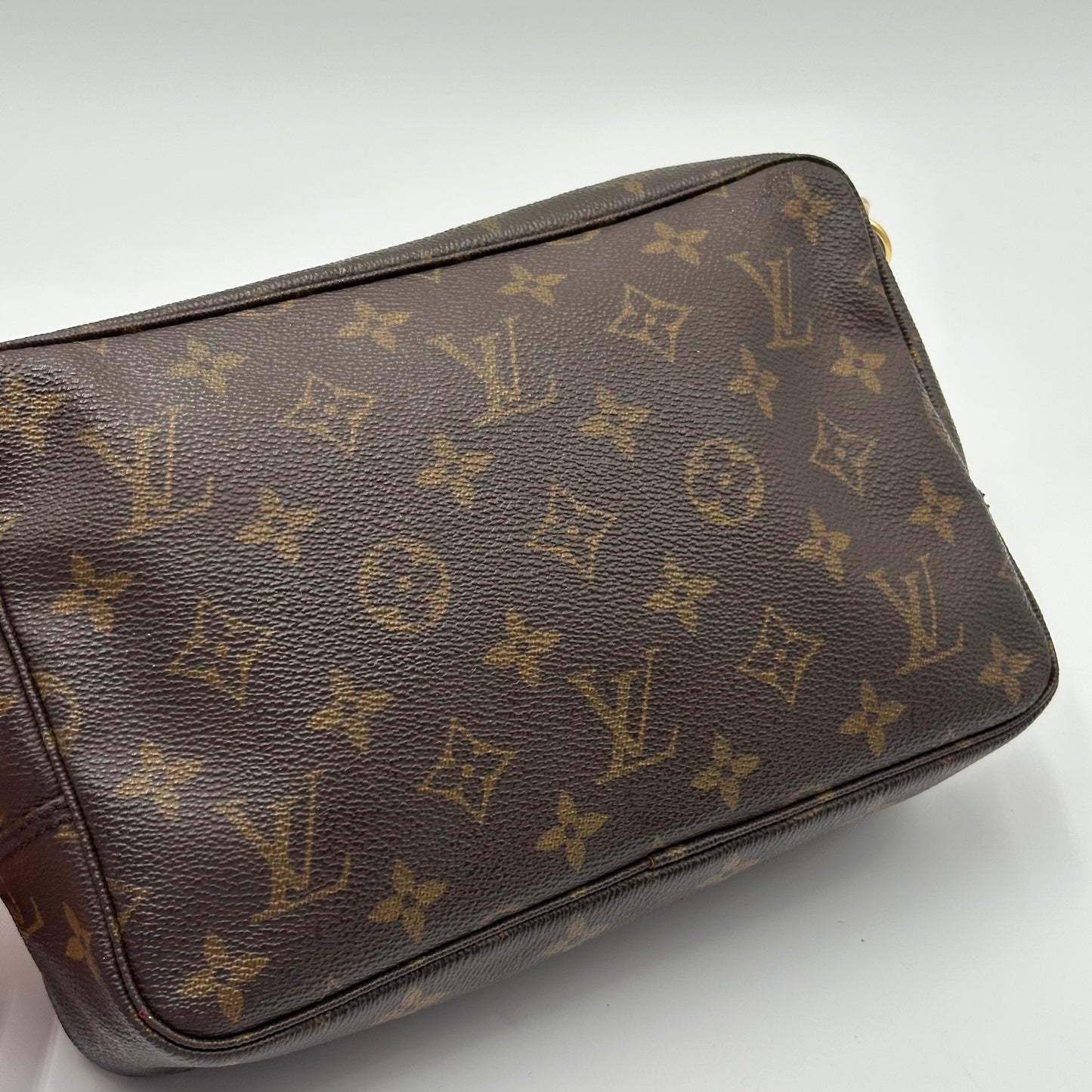 Authentic Louis Vuitton 1988 Monogram Trousse Crossbody