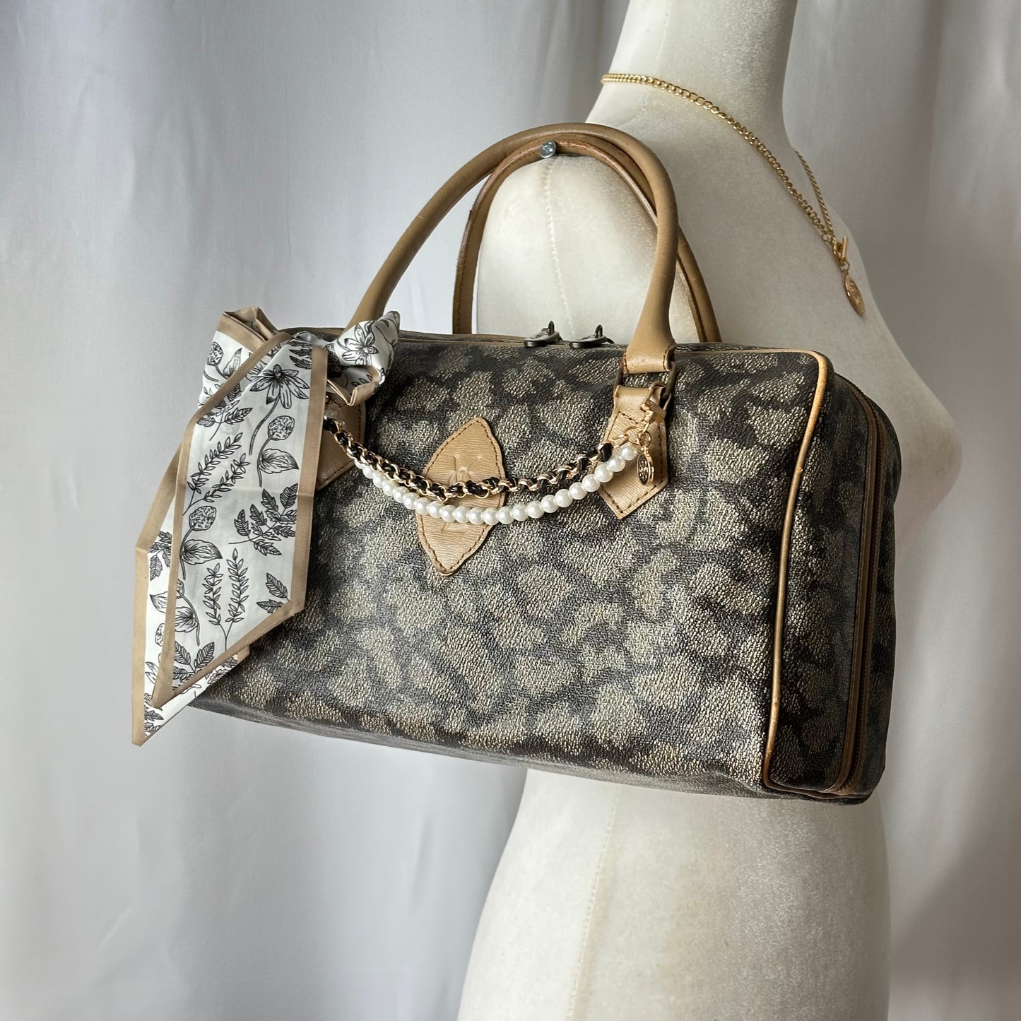 Authentic YSL Vintage Giraffe Print Boston Tote