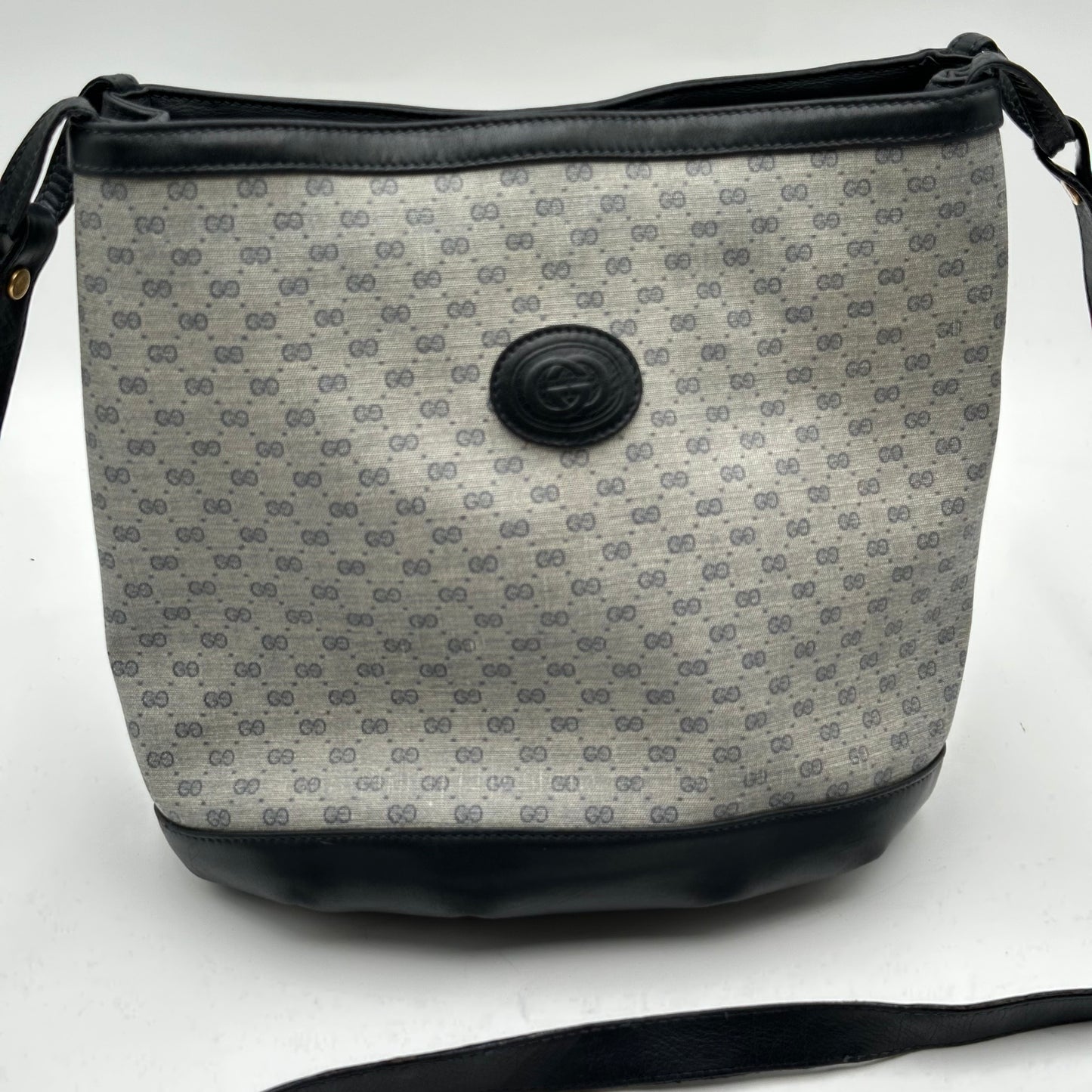 Authentic GUCCI Supreme Vintage GG Bucket Crossbody