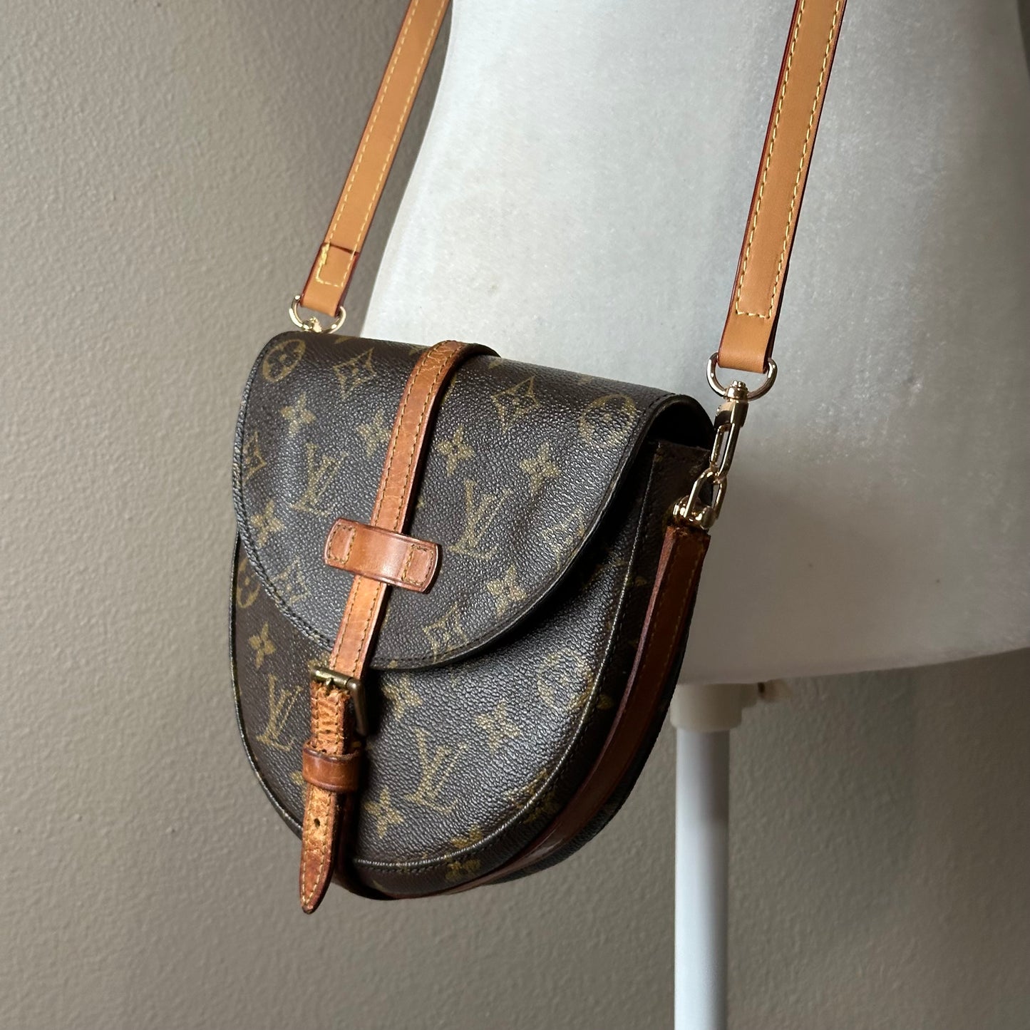 Authentic Louis Vuitton 1988 Monogram Chantilly PM Crossbody