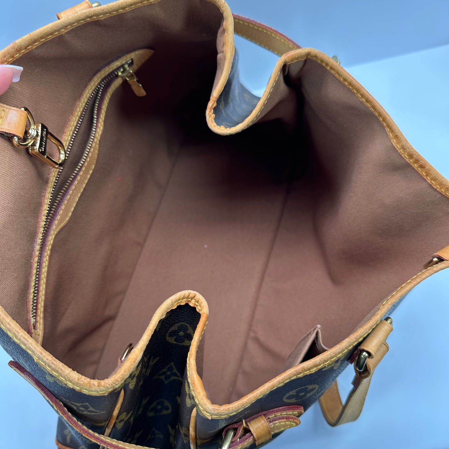 Authentic 2005 Louis Vuitton Monogram Batignolles Horizontal Tote