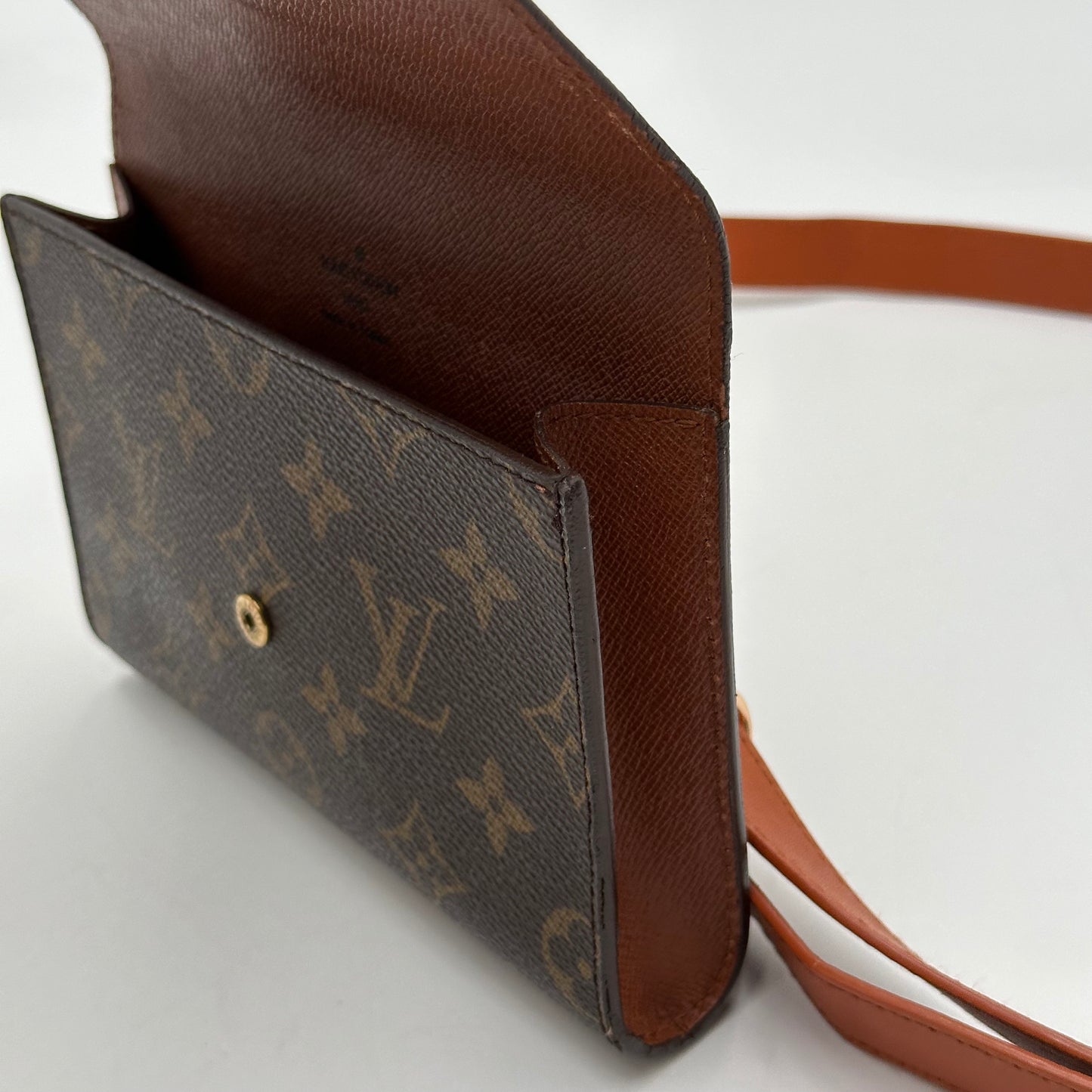 Authentic Louis Vuitton 1993 Monogram Arsch Belt Bag