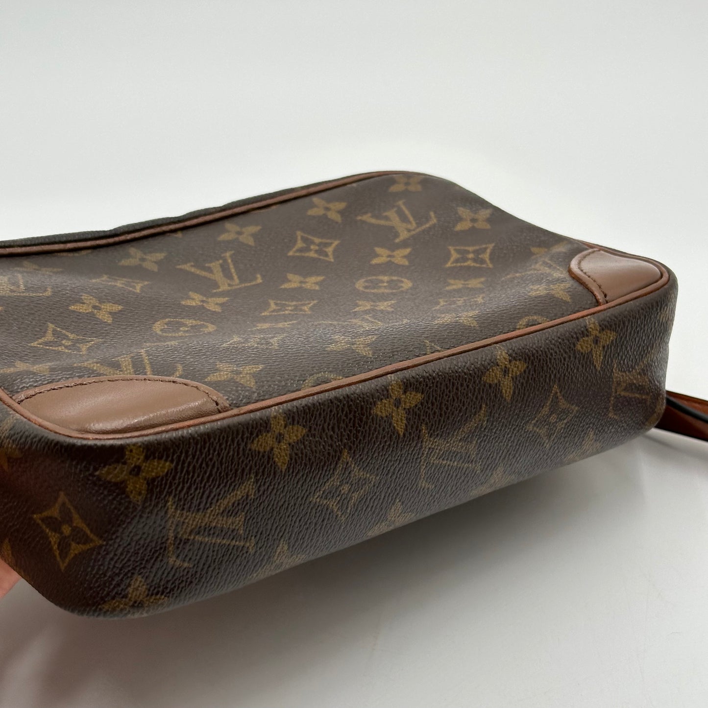 Authentic Louis Vuitton 1991 Monogram Trocadero 23 Crossbody