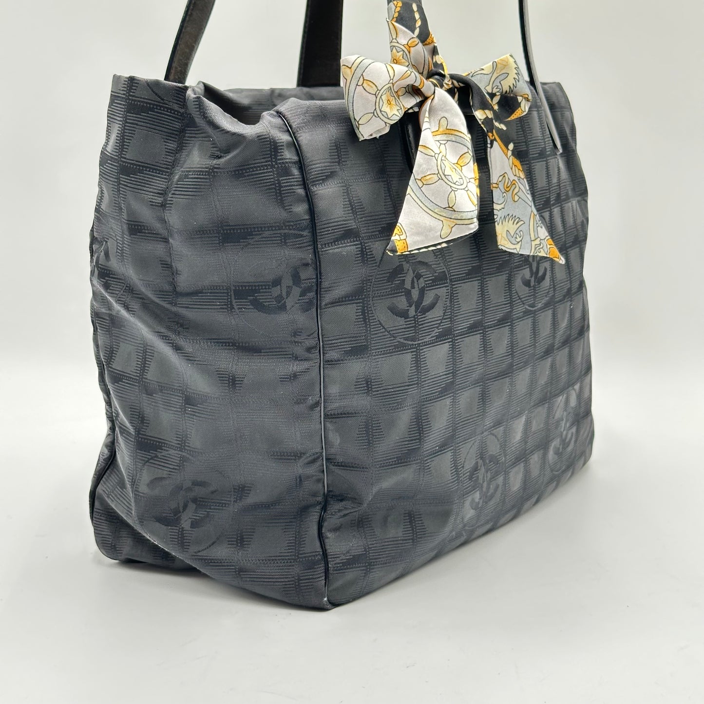 Authentic CHANEL Black Medium Travel Line Tote