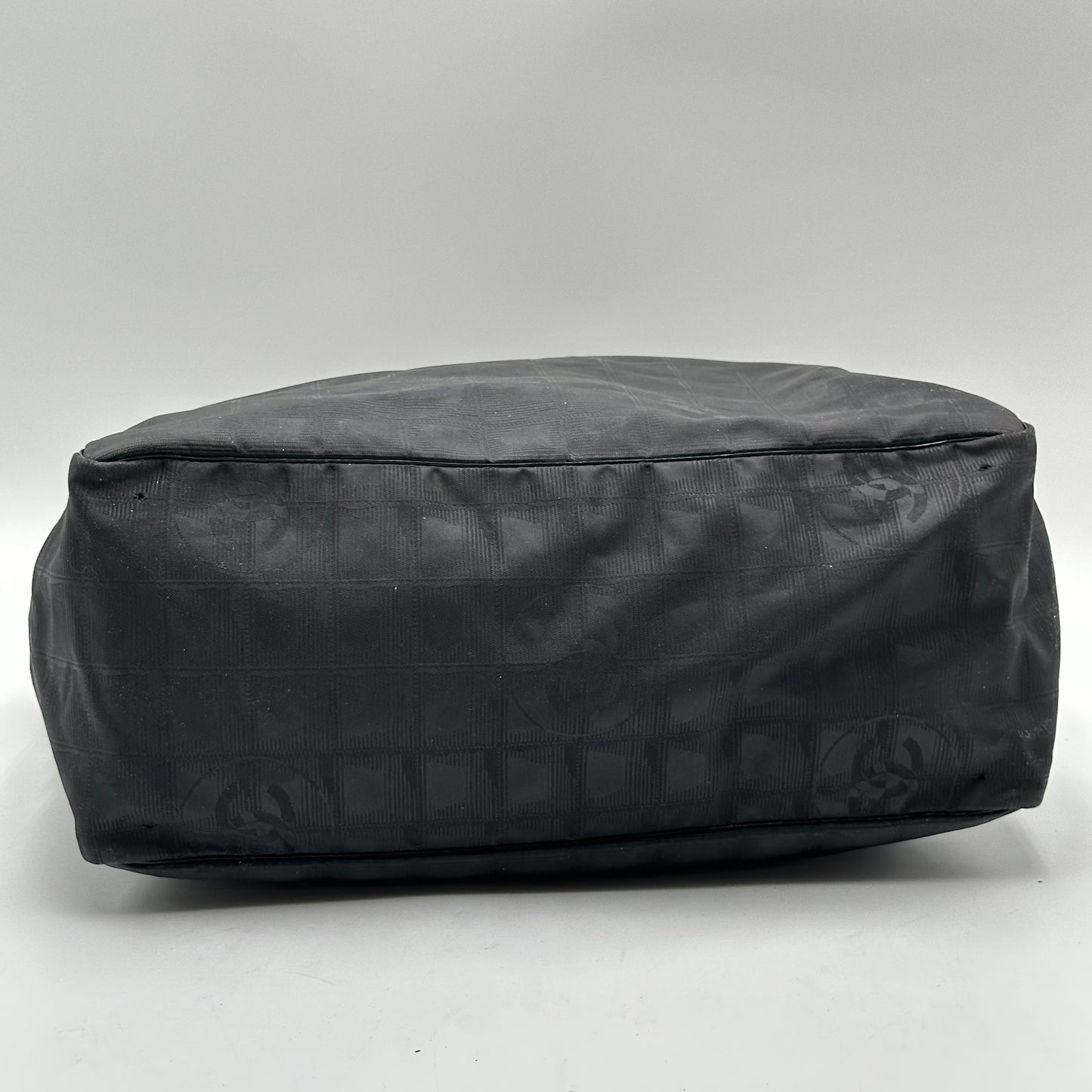 Authentic CHANEL Black Medium Travel Line Tote