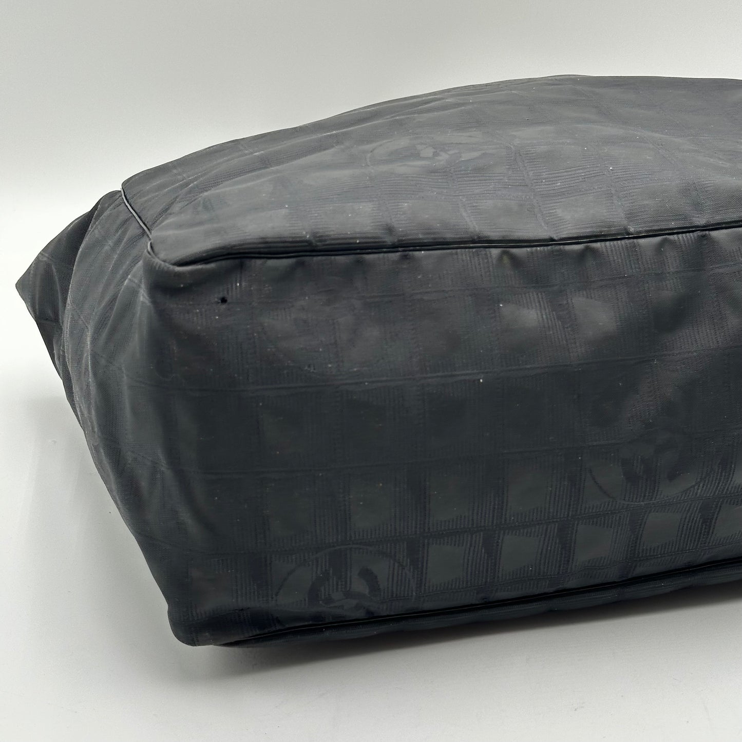 Authentic CHANEL Black Medium Travel Line Tote