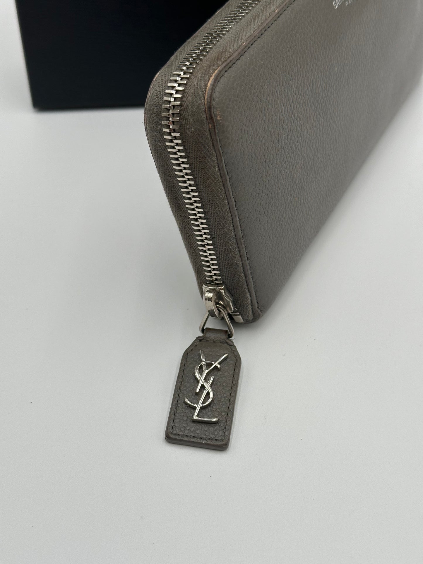 Authentic YSL Gray Rive Gauche Full Zip Wallet w/ Crossbody Kit & Gift Box