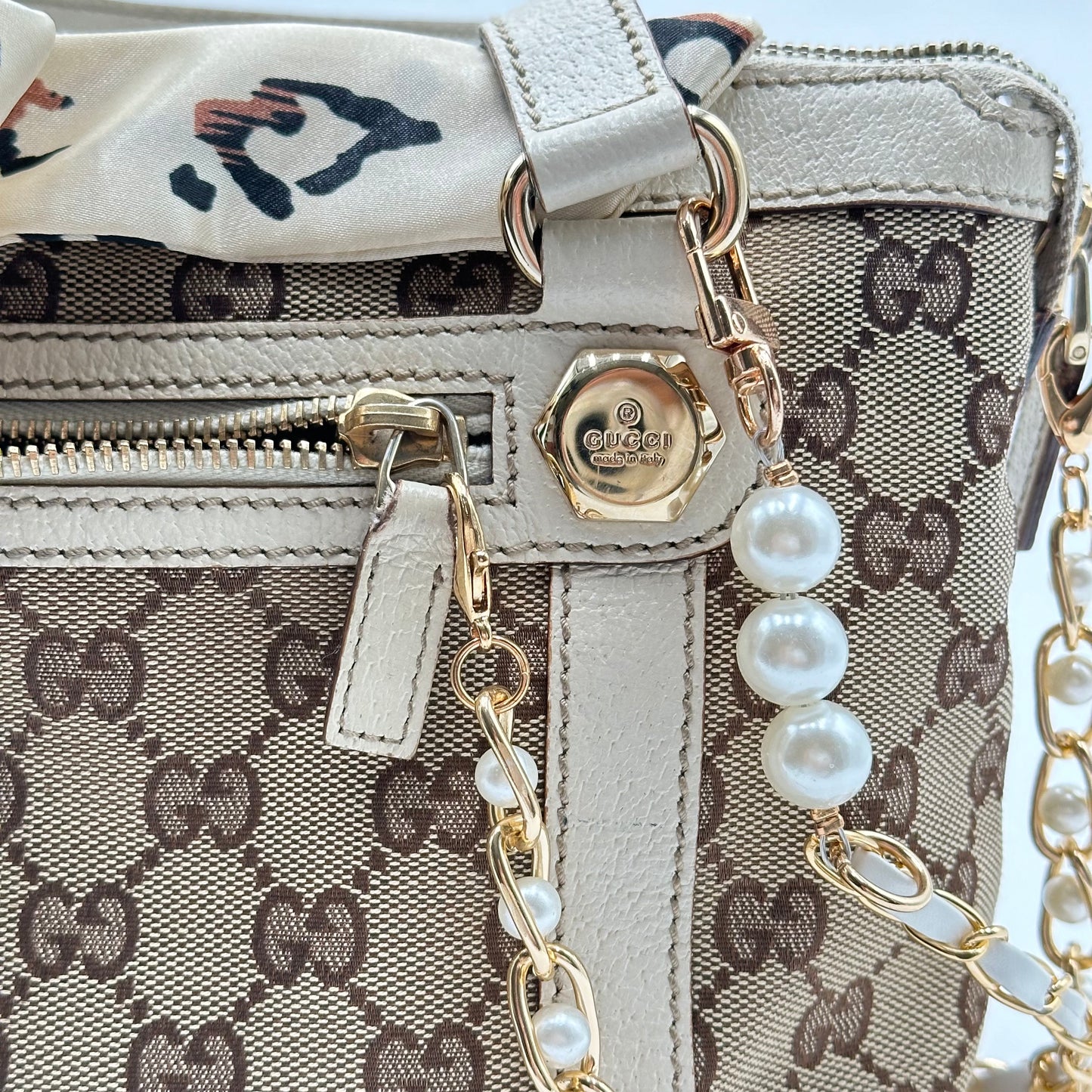 Authentic GUCCI Charmy Canvas GG Tote