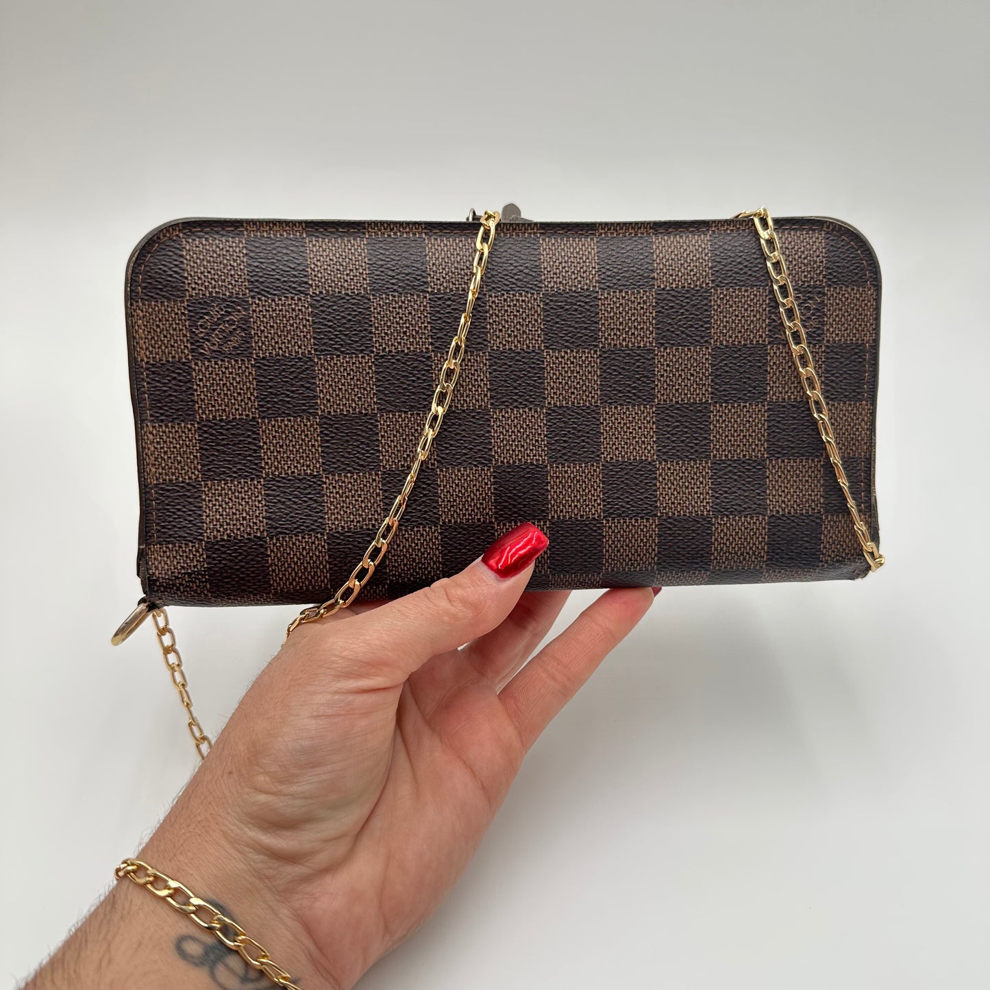 Authentic Louis Vuitton  2009 Damier Ebene Insolite Wallet Crossbody