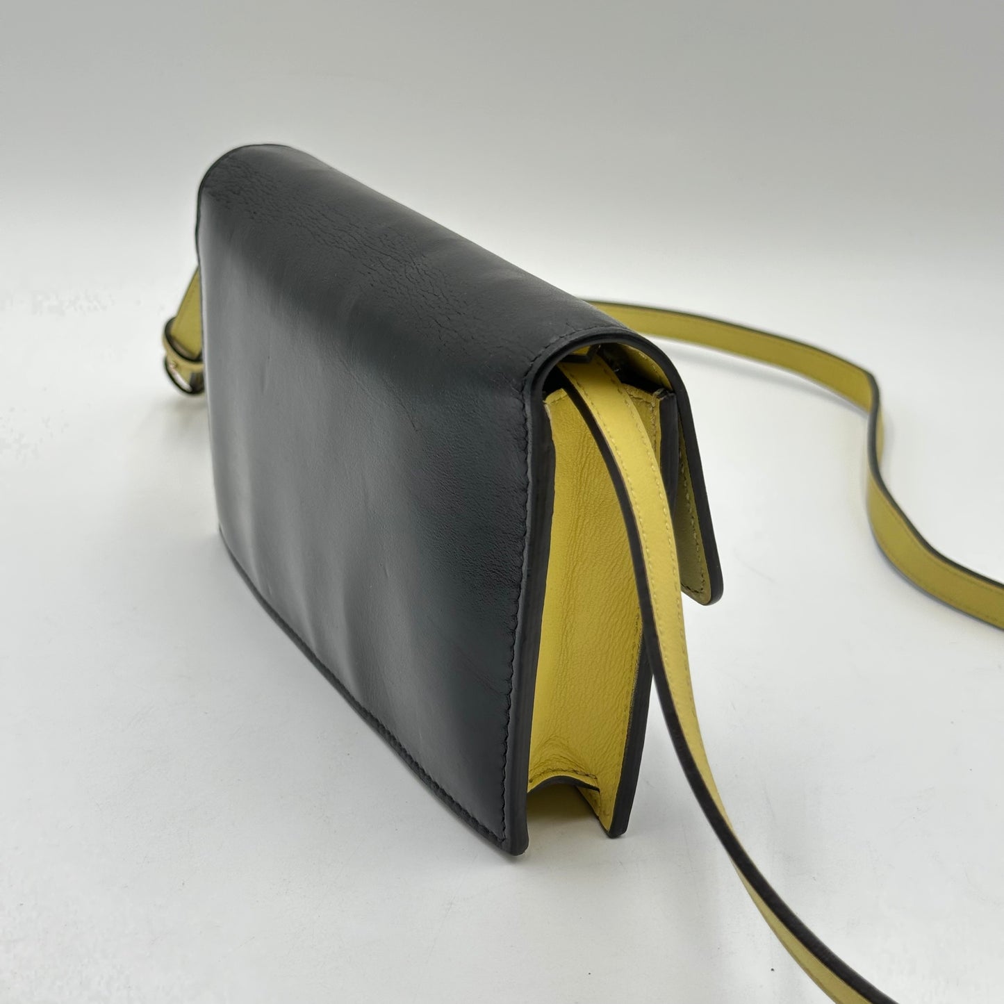 Authentic GUCCI Wallet Belt Bag Crossbody