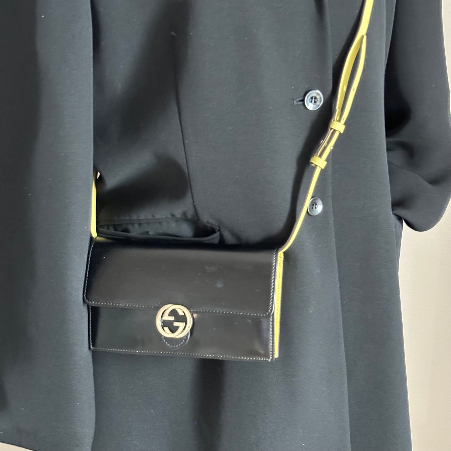Authentic GUCCI Wallet Belt Bag Crossbody
