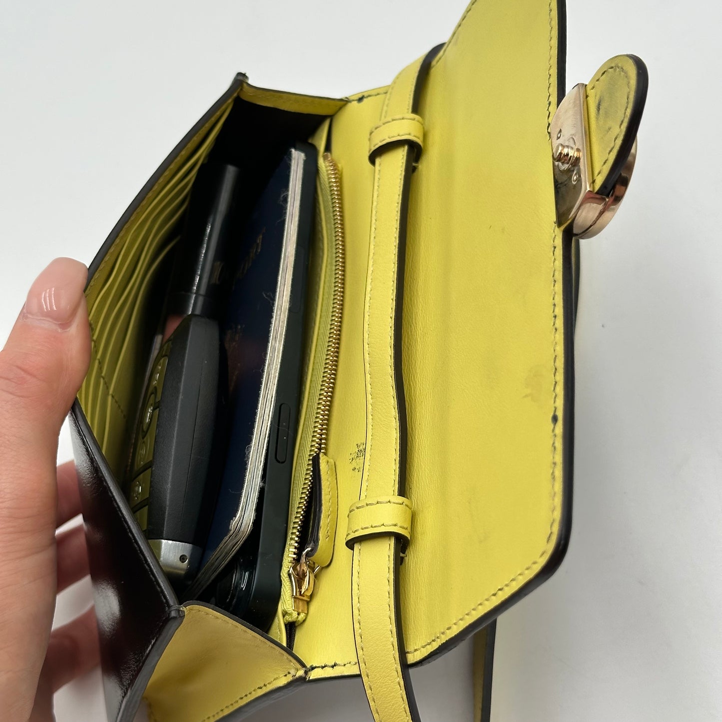 Authentic GUCCI Wallet Belt Bag Crossbody