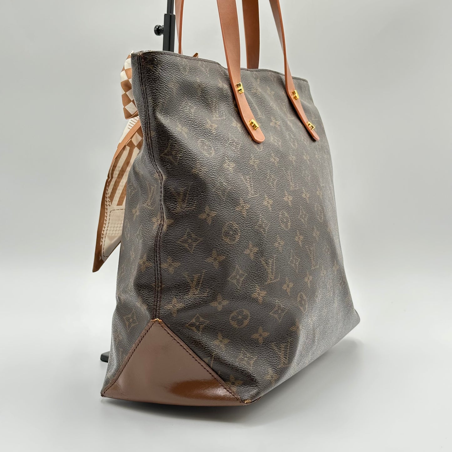 Authentic Louis Vuitton 1999 Monogram Cabas Mezzo Tote