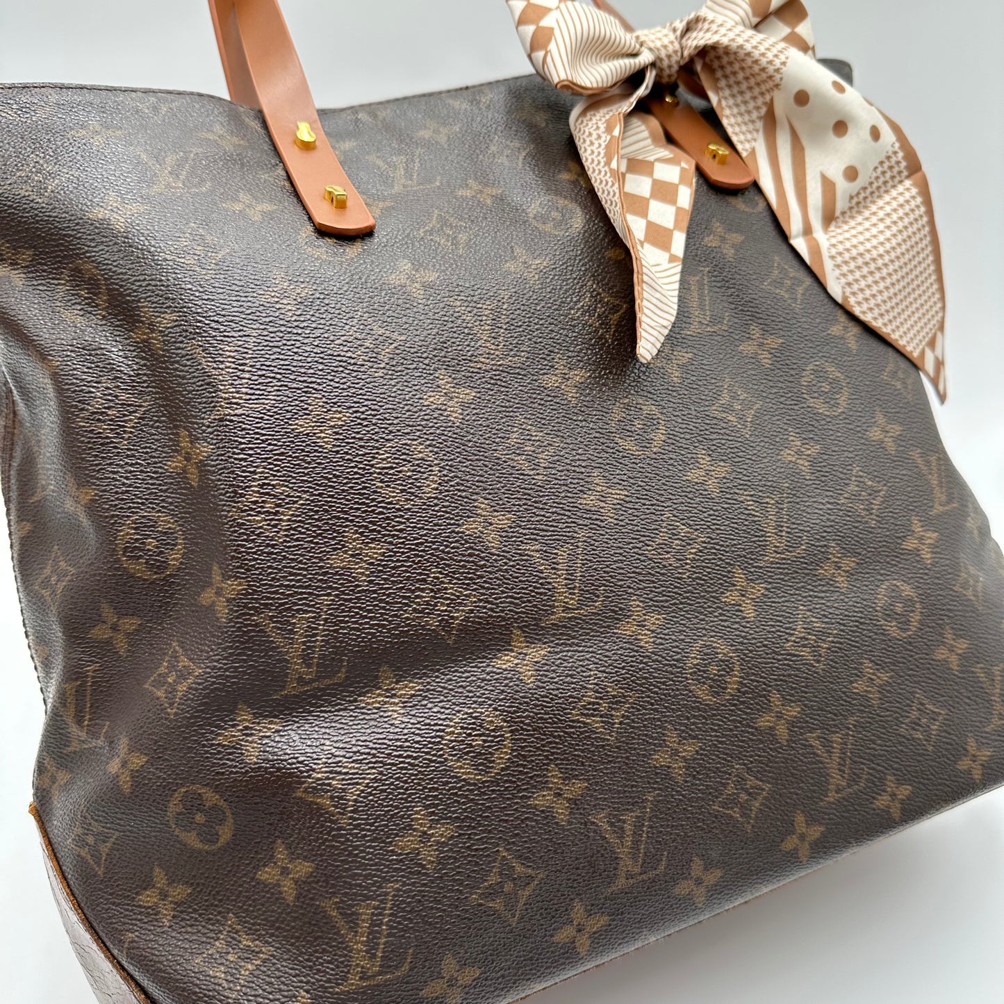 Authentic Louis Vuitton 1999 Monogram Cabas Mezzo Tote